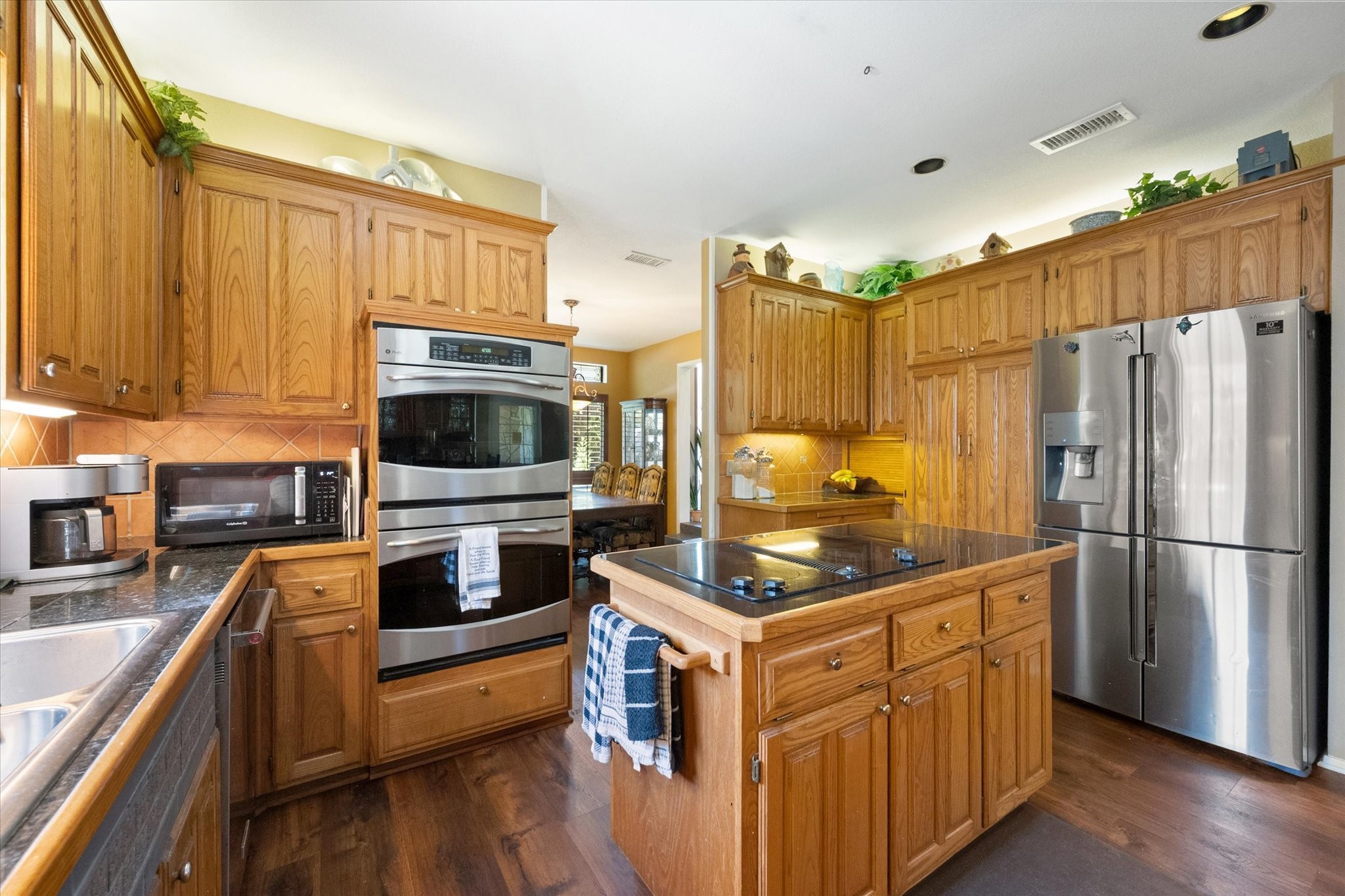 4917 Wareham Drive Arlington TX 76017