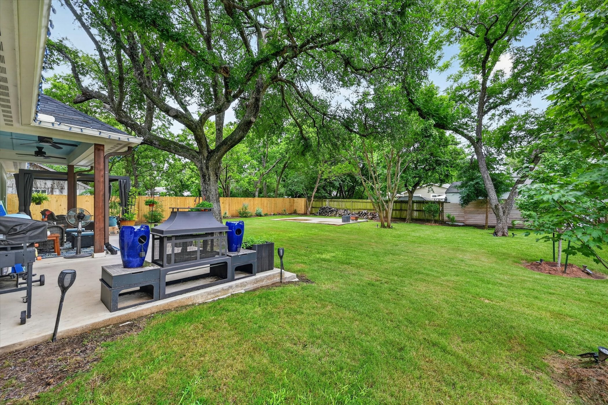 1005 W Chambers Street Cleburne TX 76033