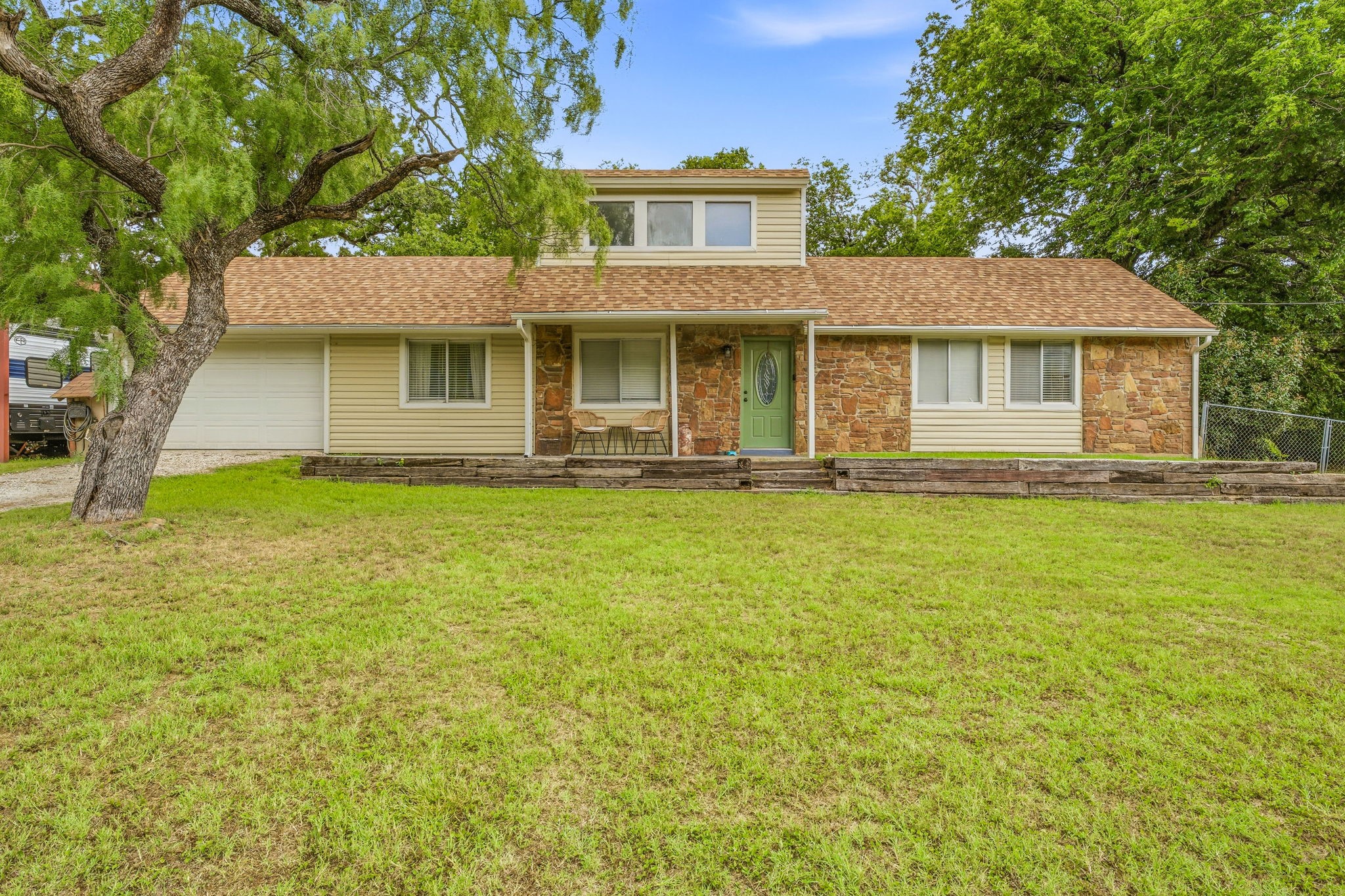 2916 Waterwood Drive Granbury TX 76048