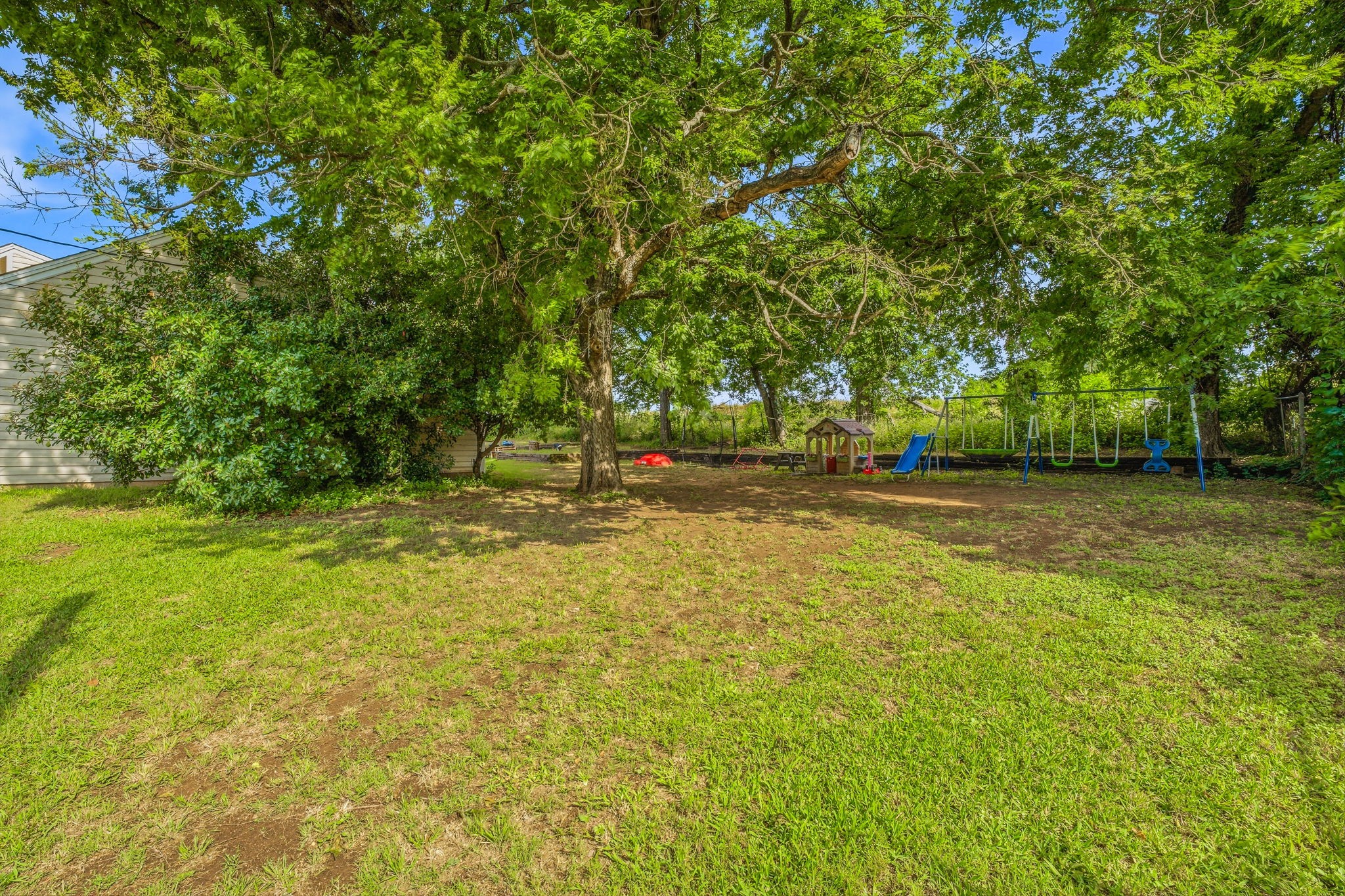 2916 Waterwood Drive Granbury TX 76048