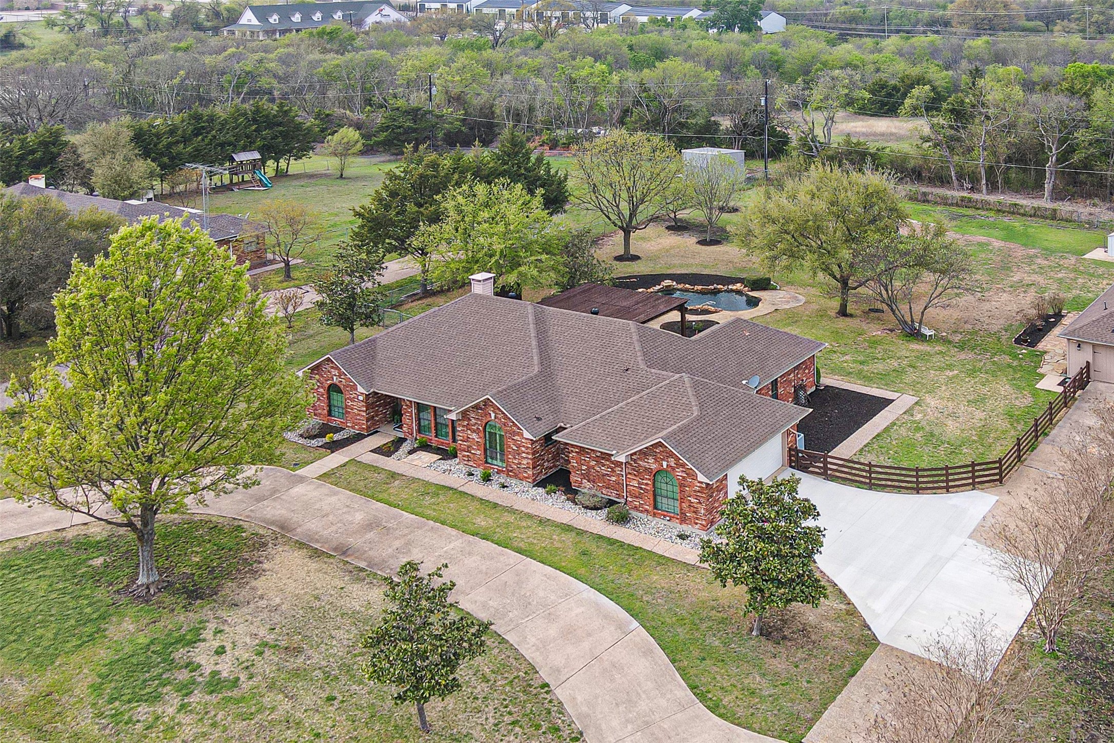 485 Derby Drive Van Alstyne TX 75495
