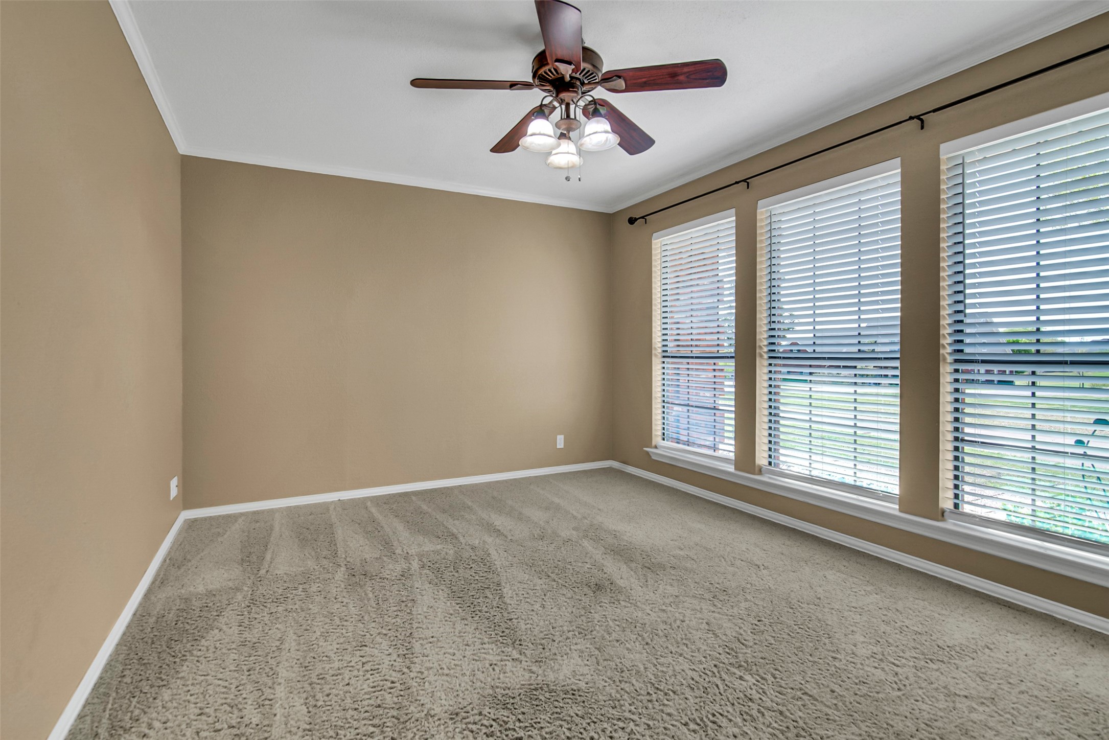 485 Derby Drive Van Alstyne TX 75495
