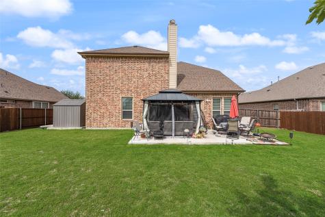 5002 Crawfish Lane Garland TX 75043