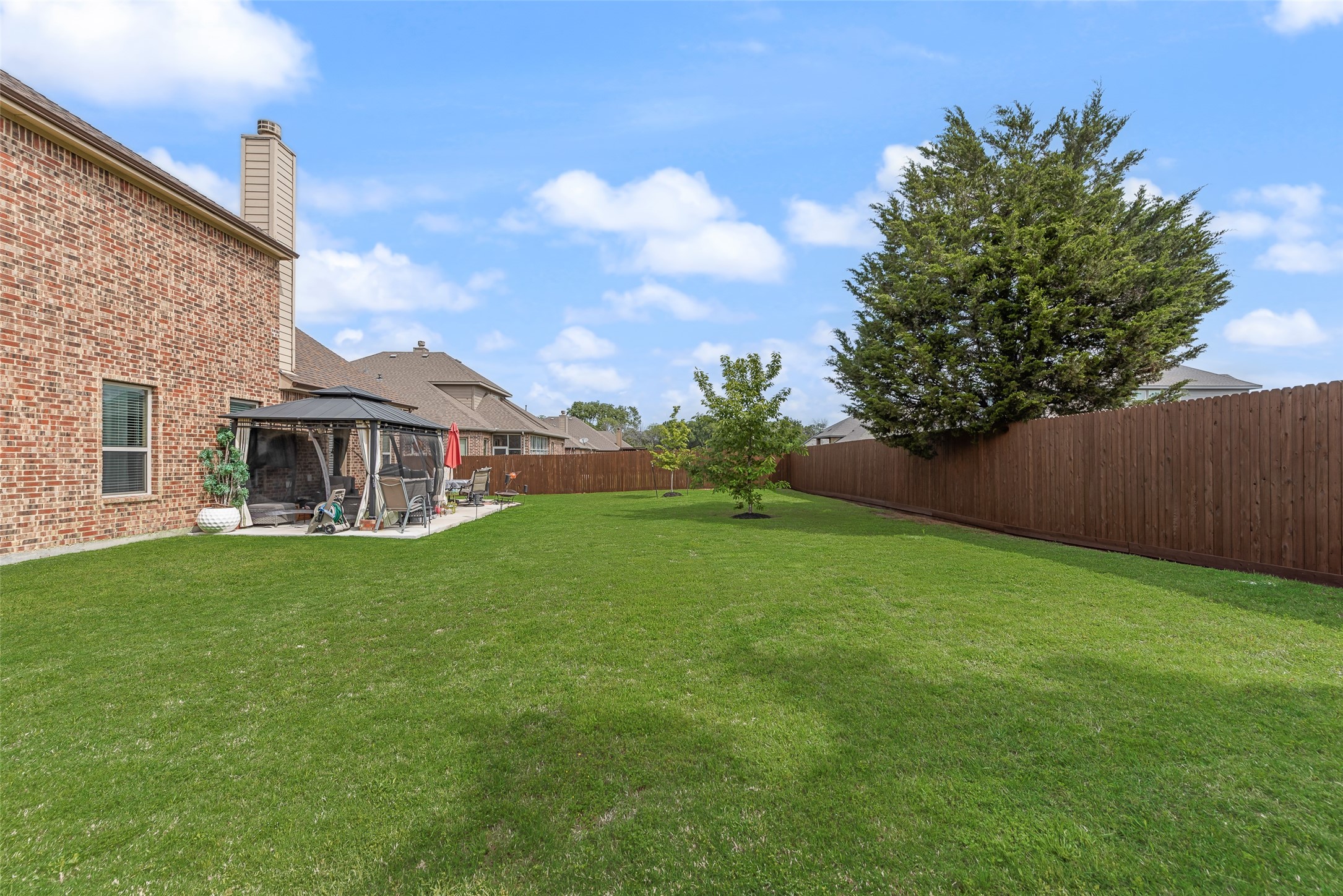5002 Crawfish Lane Garland TX 75043