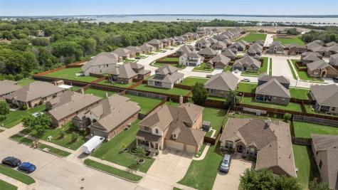 5002 Crawfish Lane Garland TX 75043