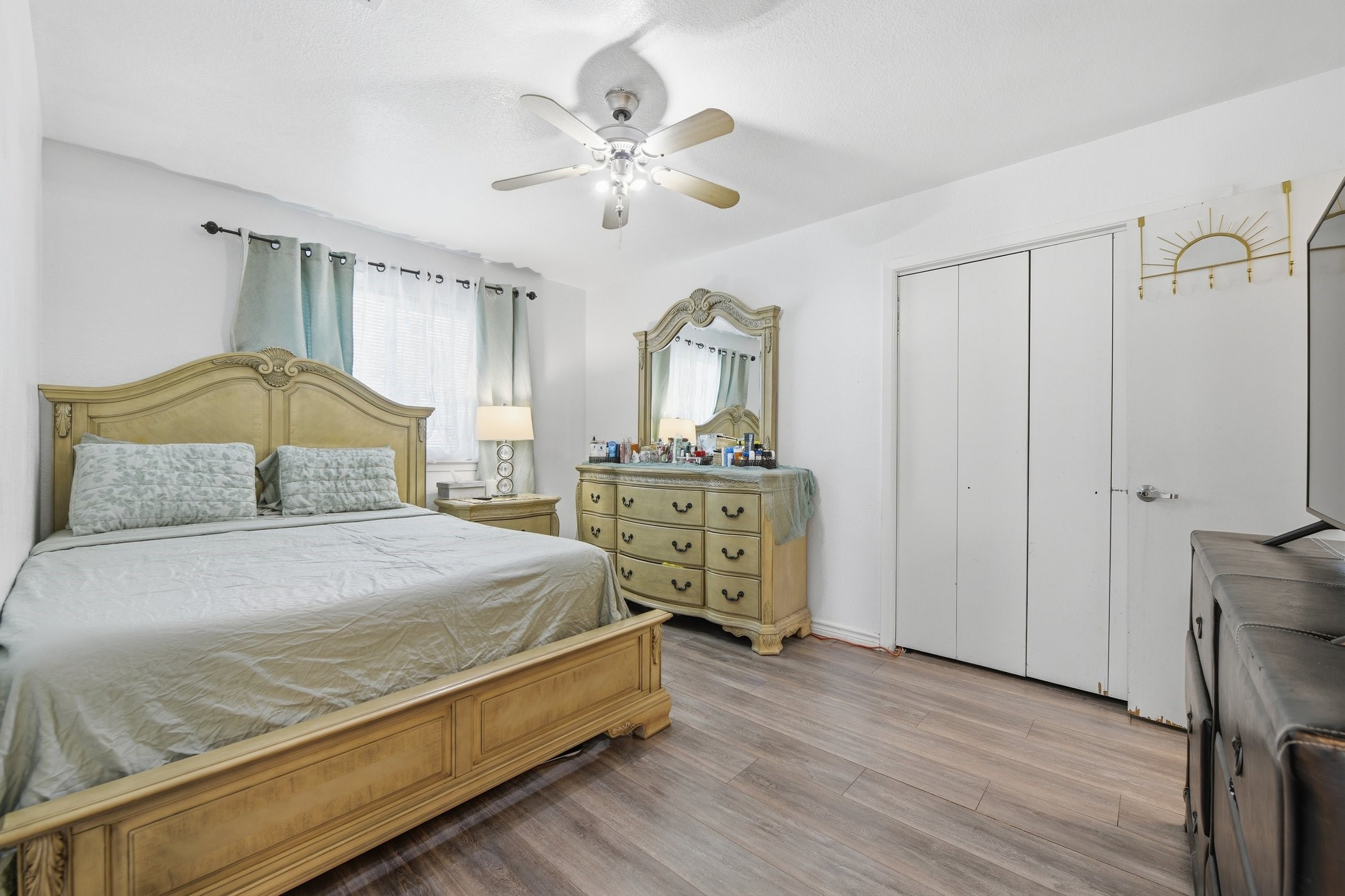 2910 Sun Valley Street Irving TX 75062