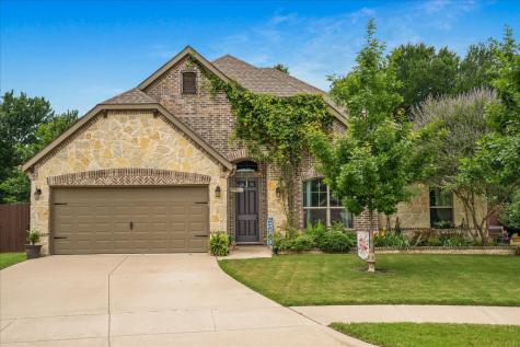 1029 Whitetail Court Joshua TX 76058