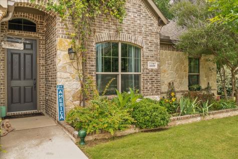 1029 Whitetail Court Joshua TX 76058