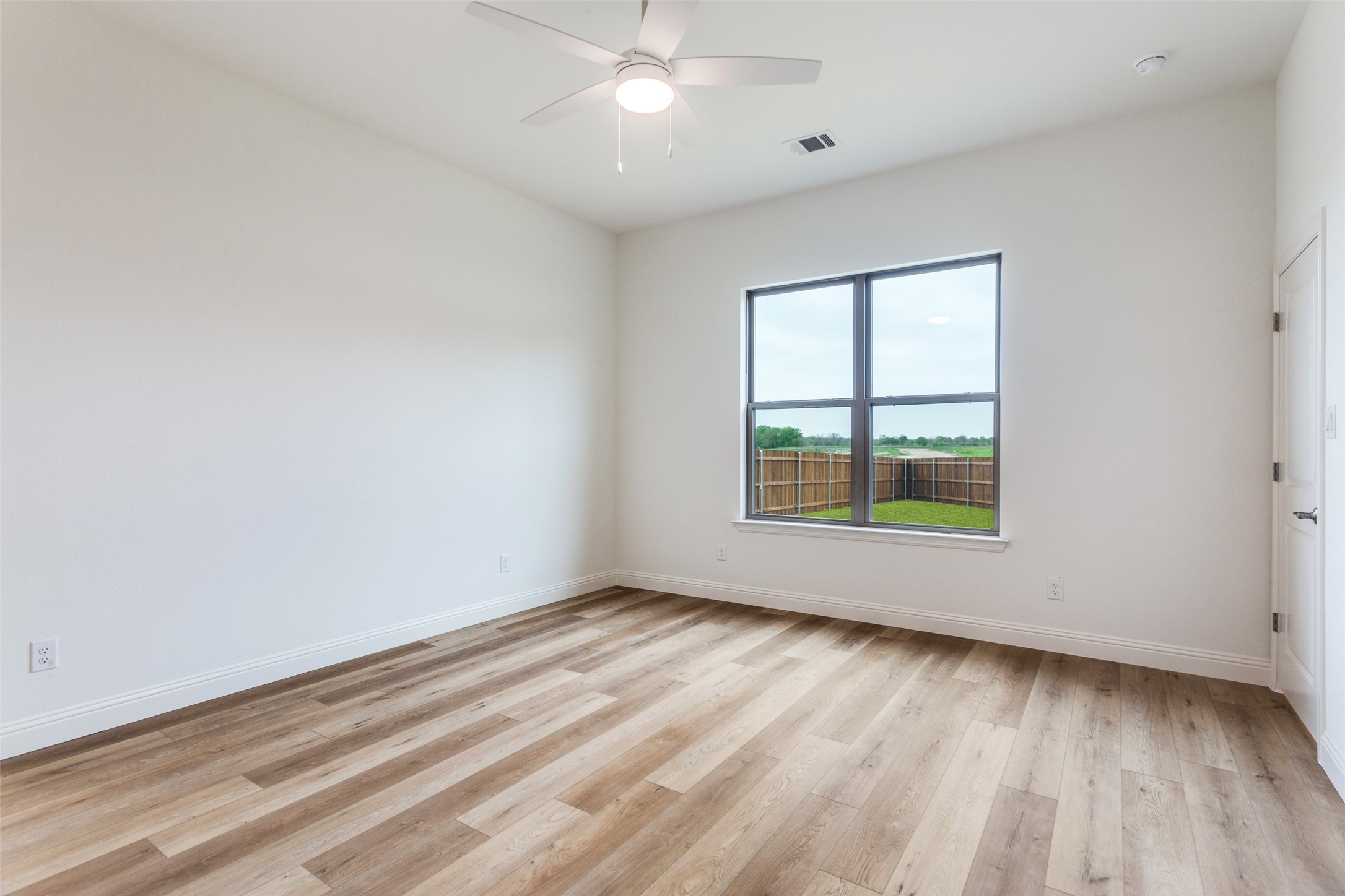 912 Triple Crown Court Willow Park TX 76087