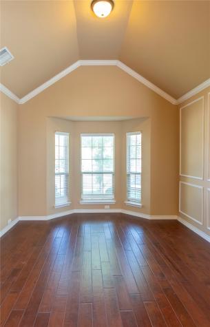 1013 Shearwater Lane Garland TX 75043