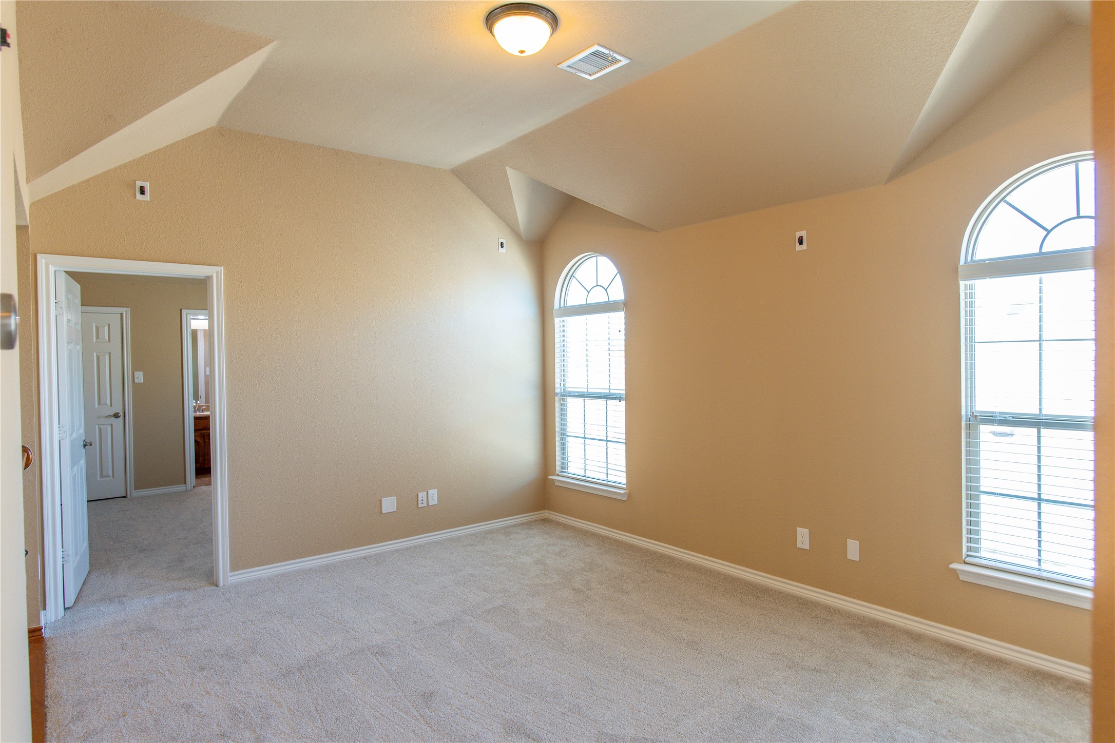 1013 Shearwater Lane Garland TX 75043
