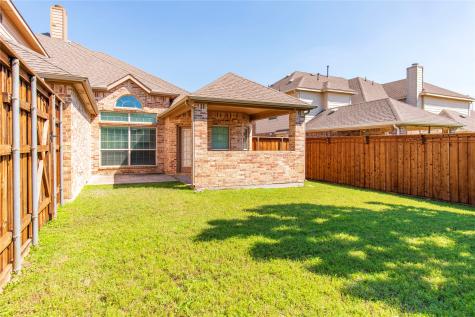 1013 Shearwater Lane Garland TX 75043