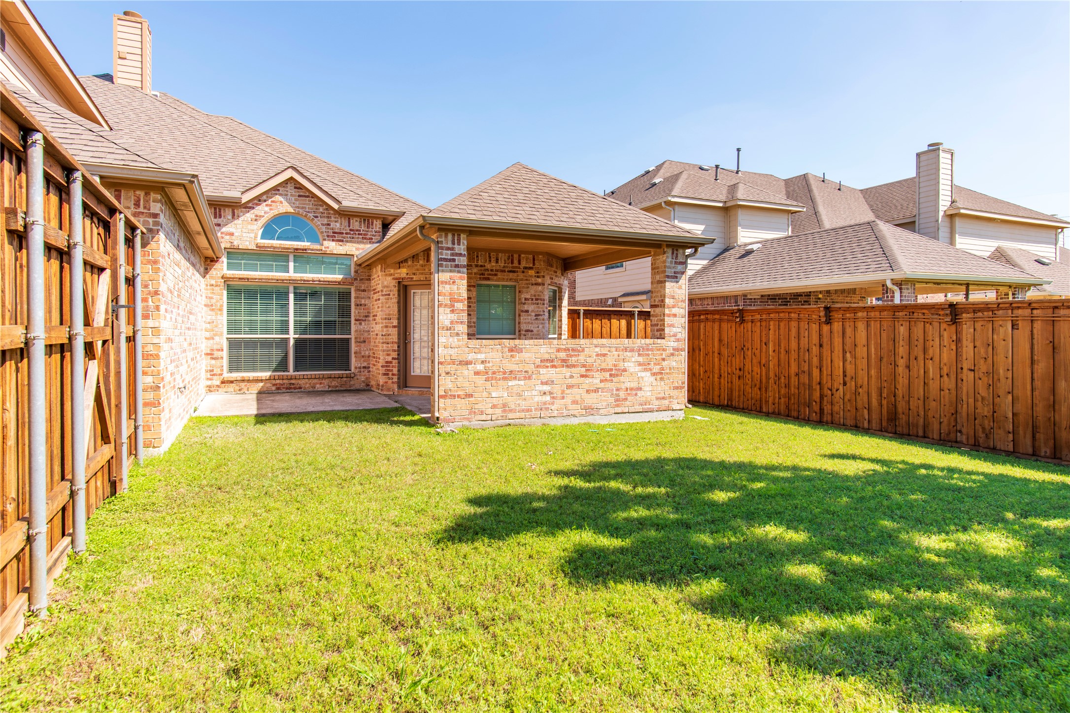 1013 Shearwater Lane Garland TX 75043