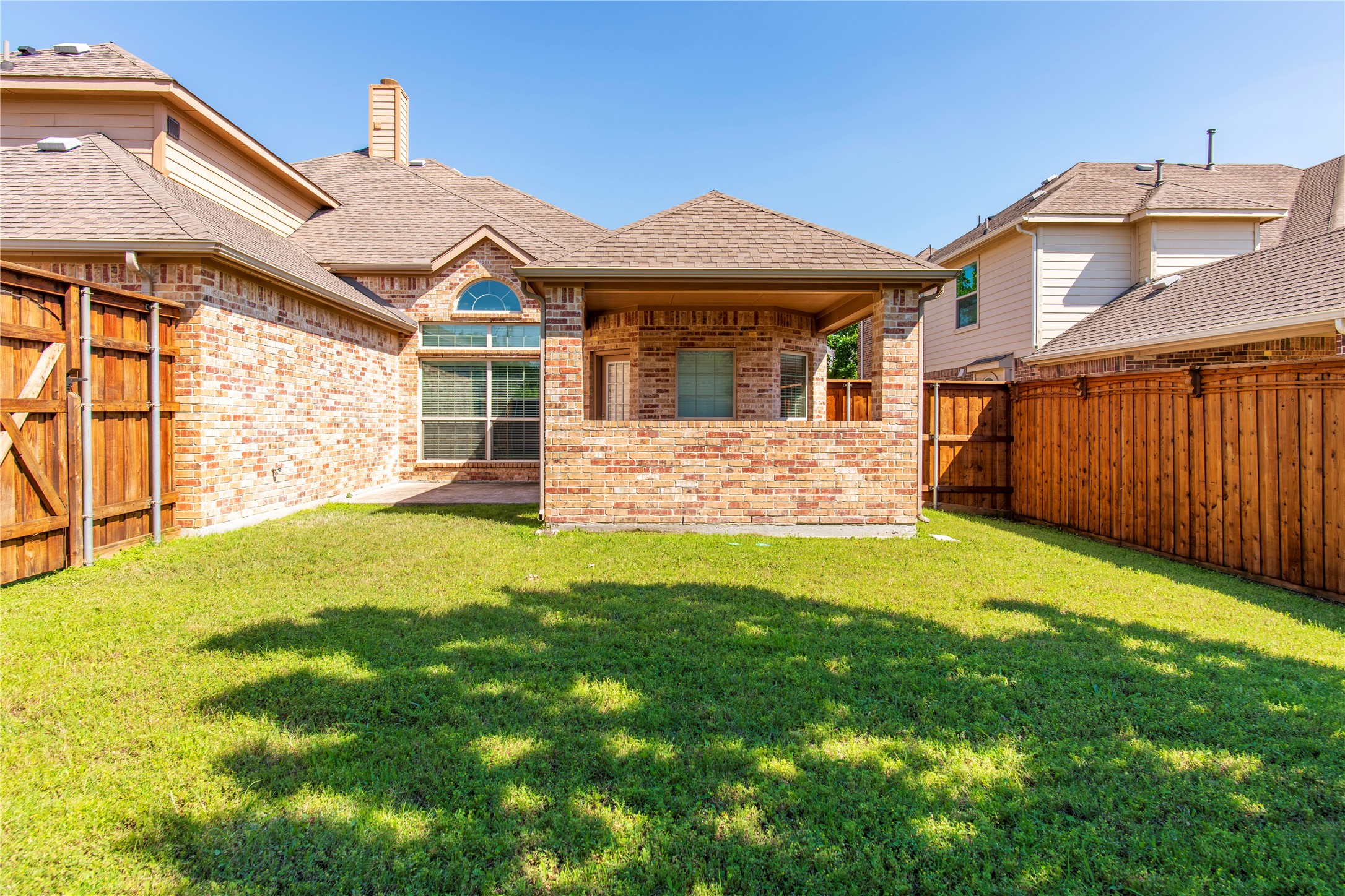 1013 Shearwater Lane Garland TX 75043