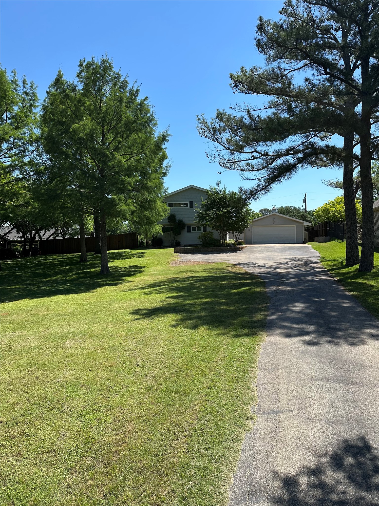 6 Horseshoe Drive Highland Village TX 75077