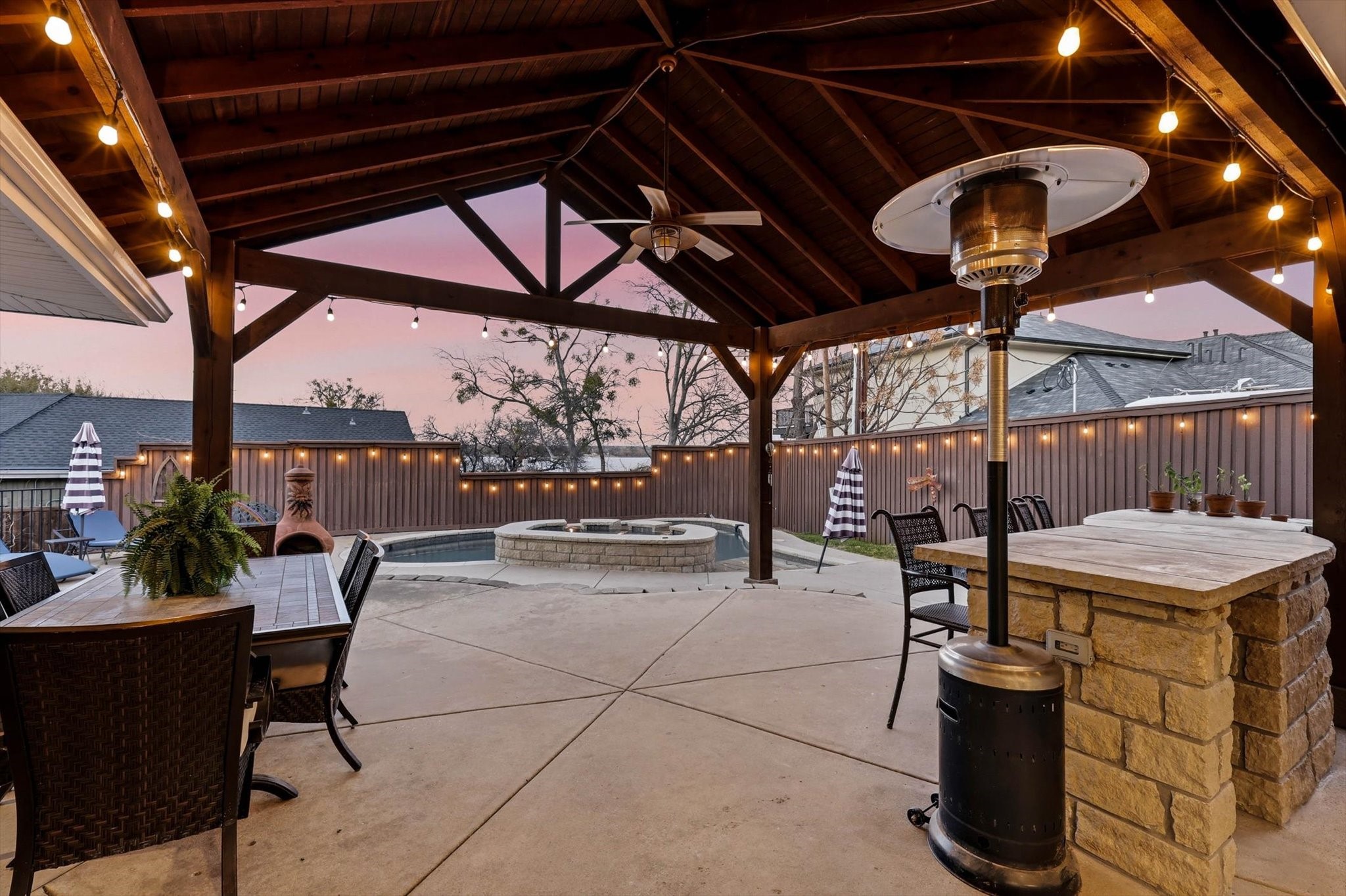6 Horseshoe Drive Highland Village TX 75077