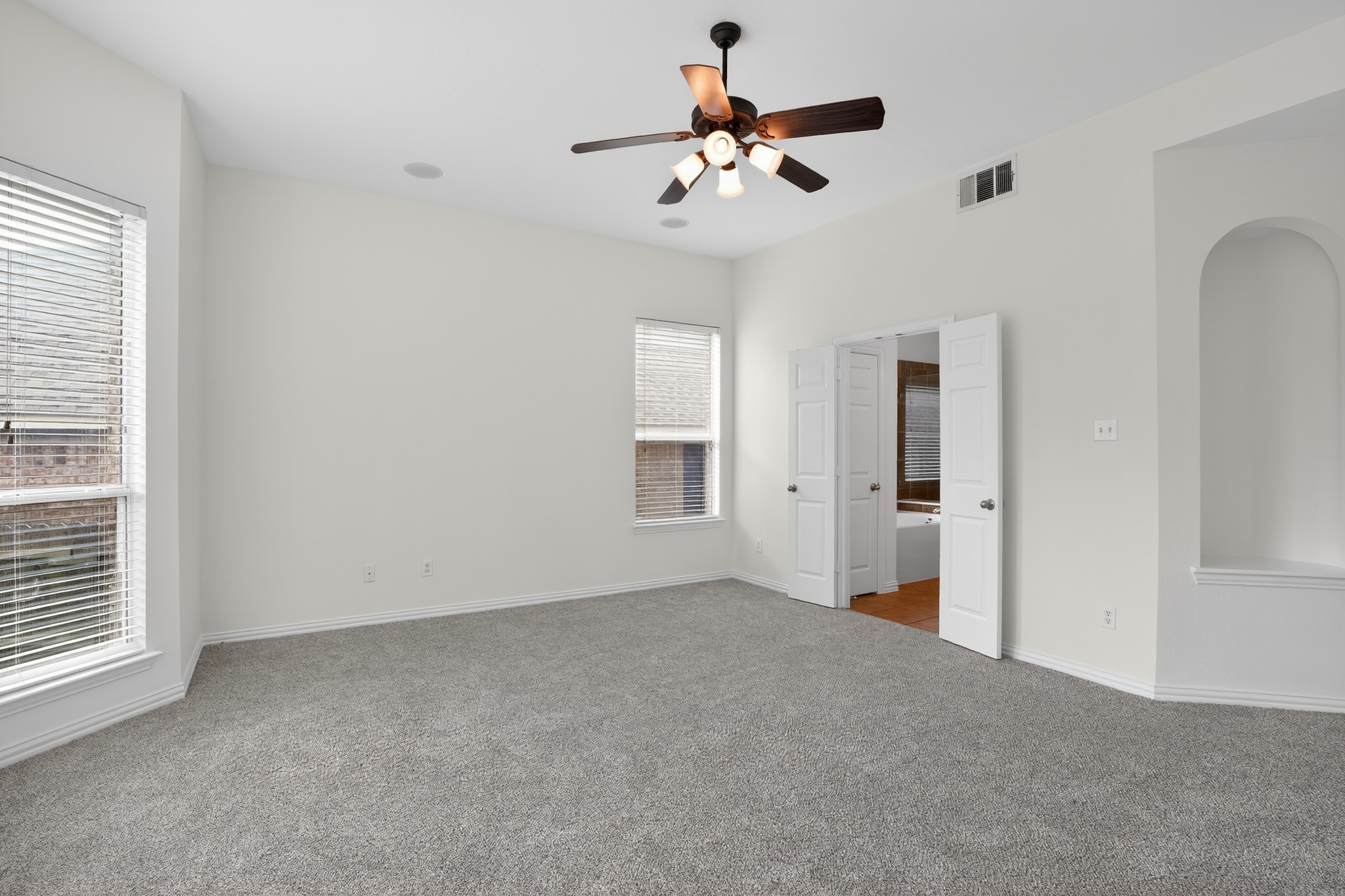 1426 Levee Lane Cedar Hill TX 75104