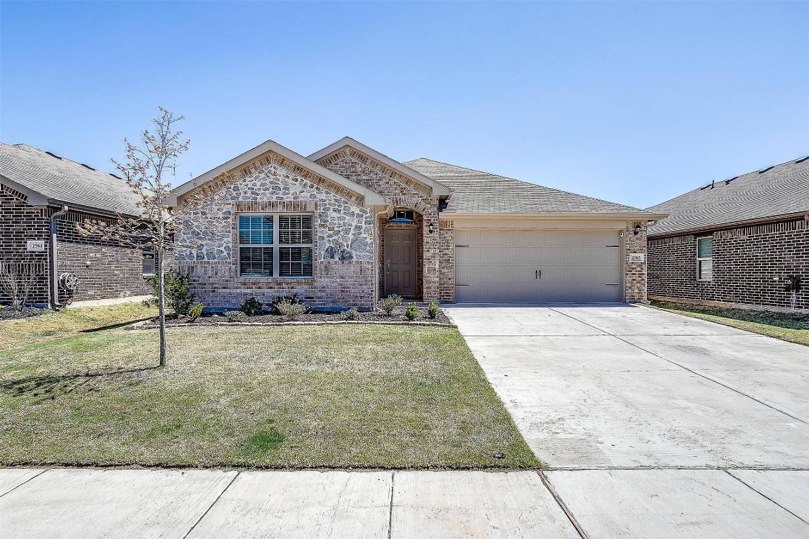 2565 Hadley Street Weatherford TX 76087