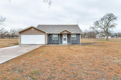 4313 County Road 1152 Greenville TX 75401
