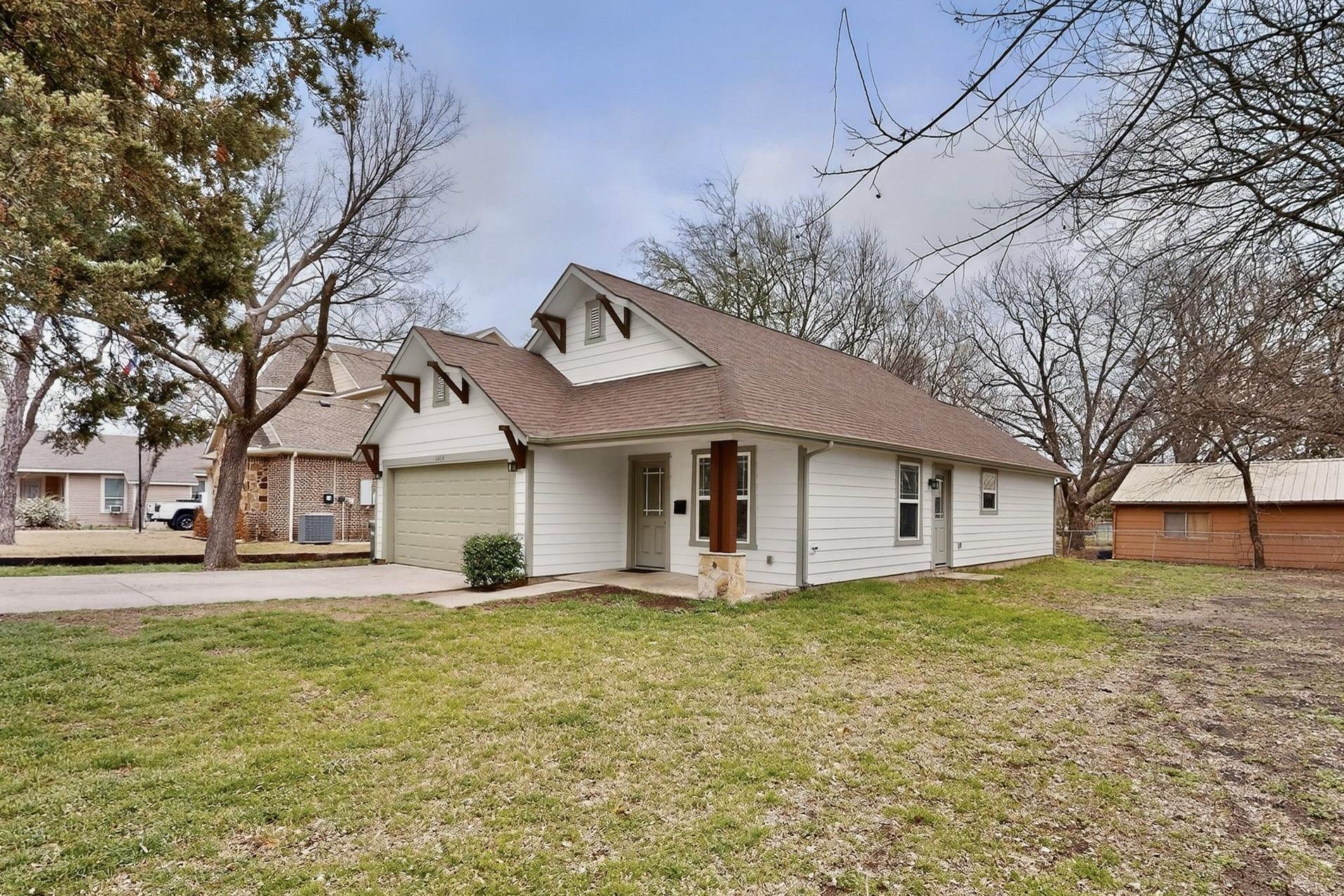 1306 Oak Street Mckinney TX 75069