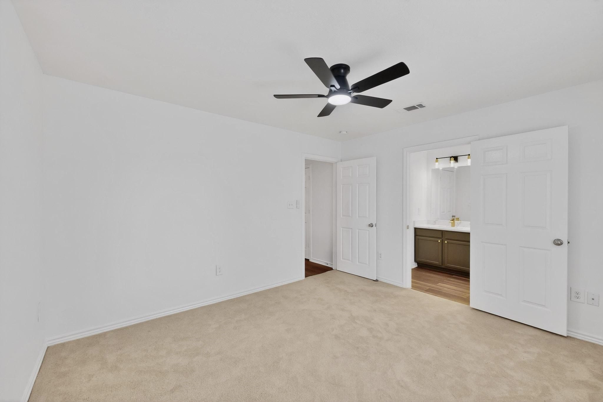 1306 Oak Street Mckinney TX 75069