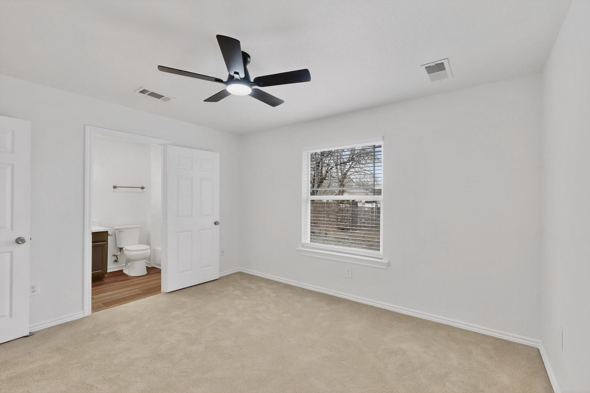 1306 Oak Street Mckinney TX 75069