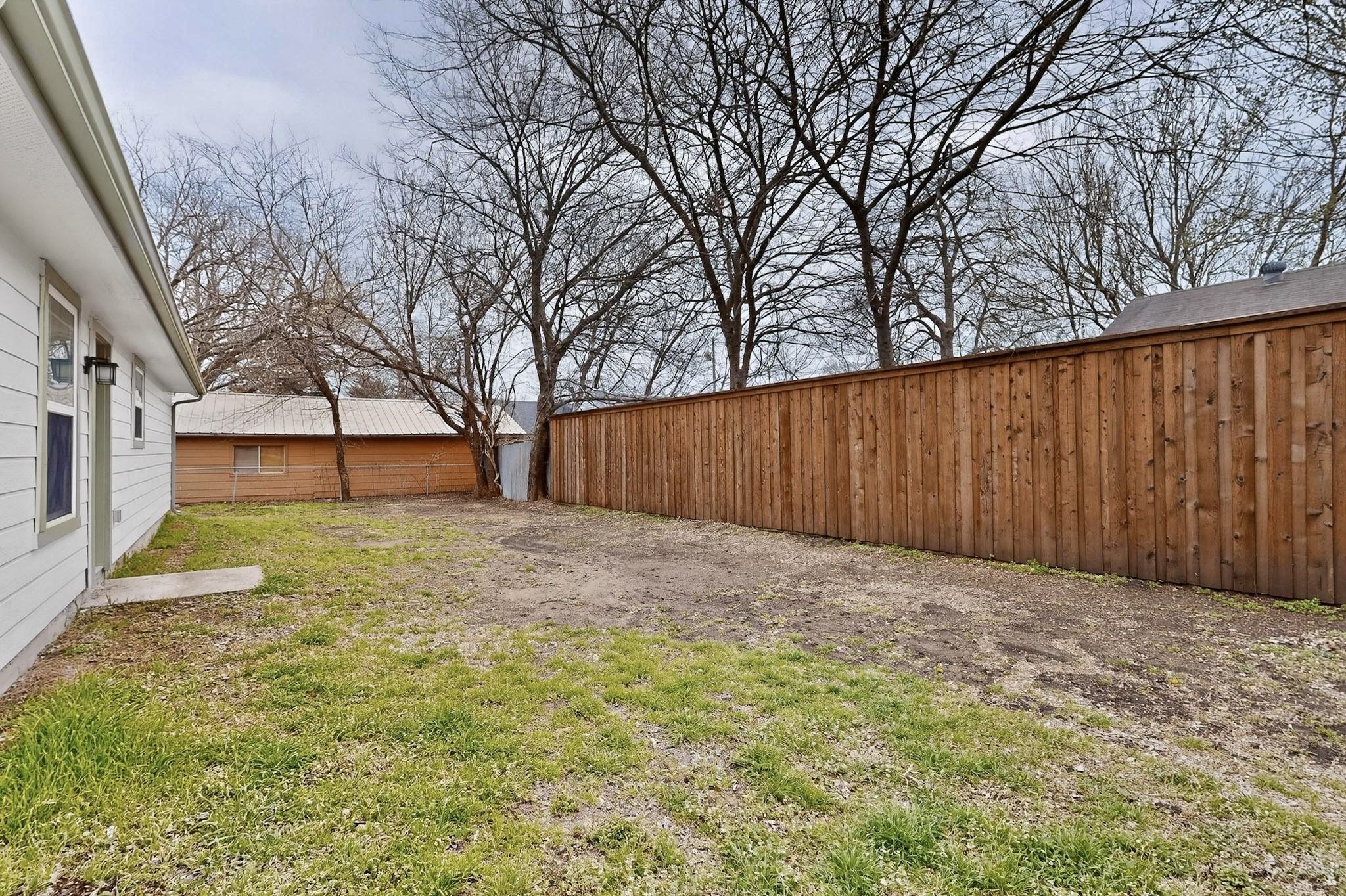 1306 Oak Street Mckinney TX 75069