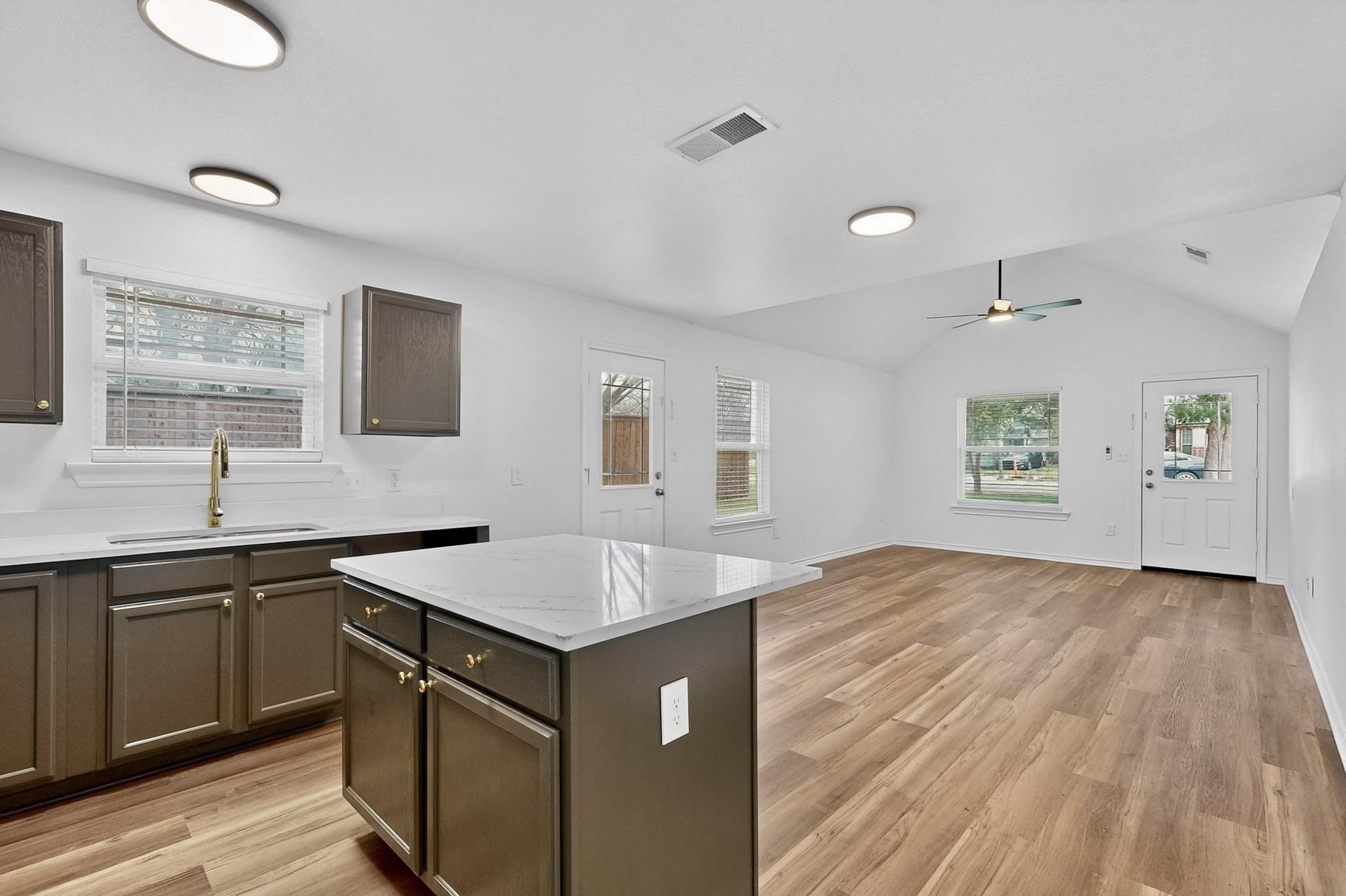 1306 Oak Street Mckinney TX 75069