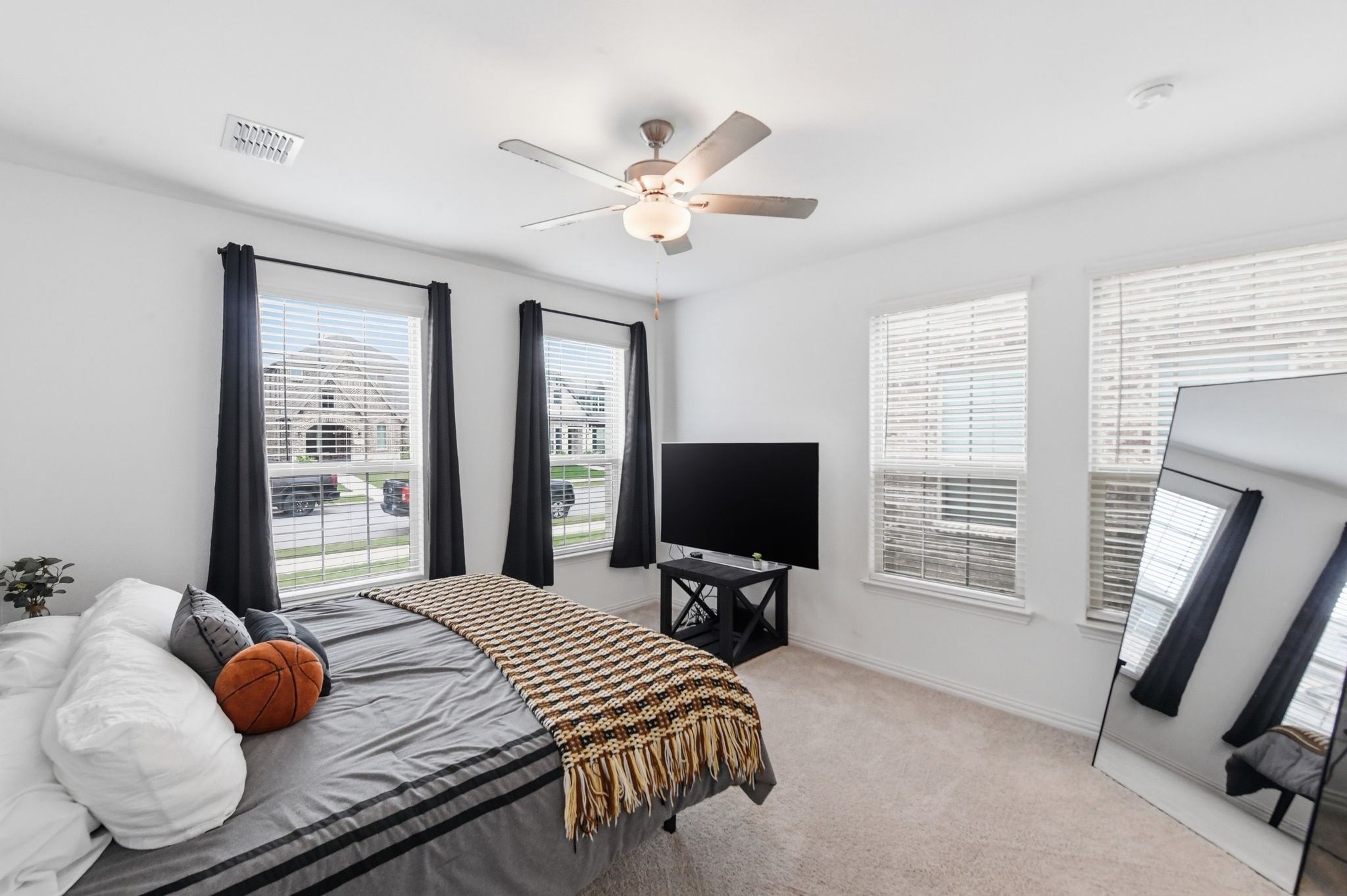 1269 Western Yarrow Drive Justin TX 76247