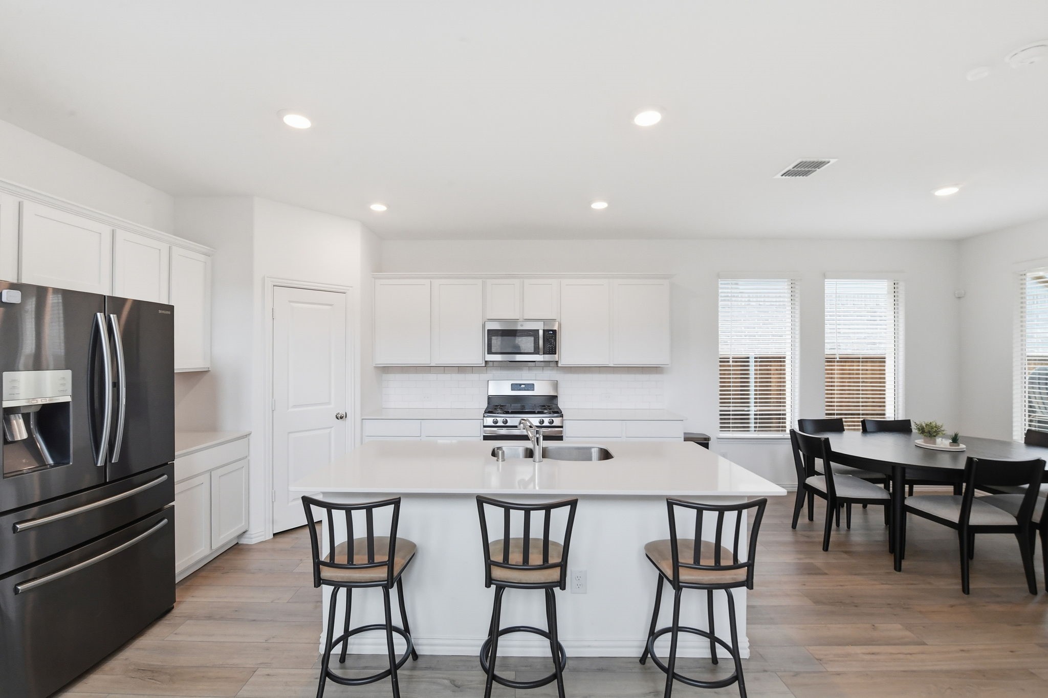 1269 Western Yarrow Drive Justin TX 76247