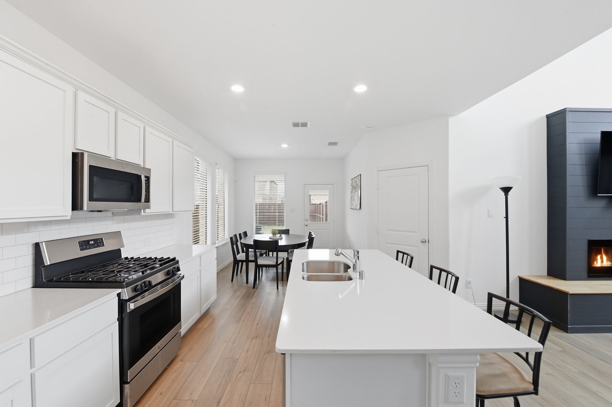 1269 Western Yarrow Drive Justin TX 76247