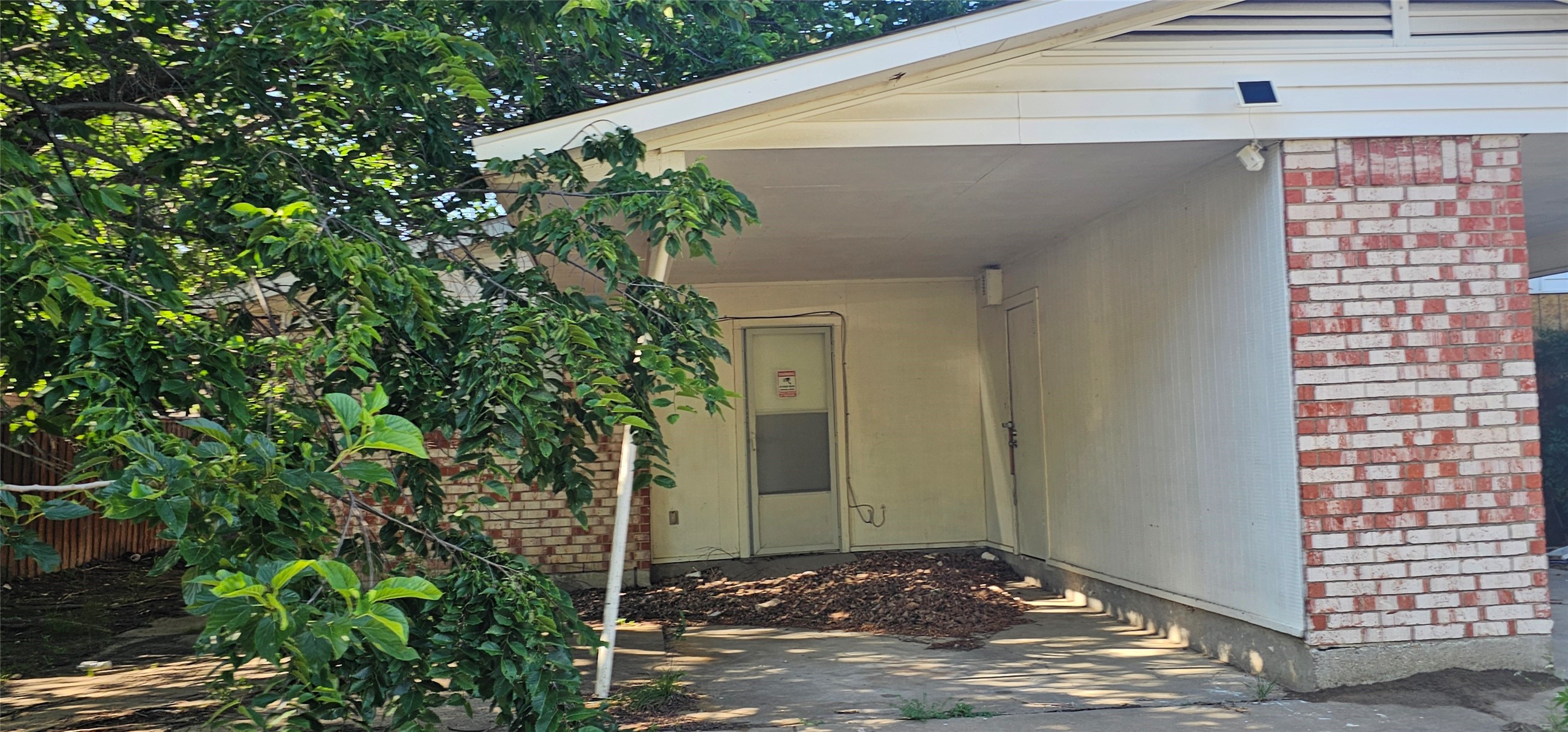 608 Arbor Lane Lancaster TX 75134