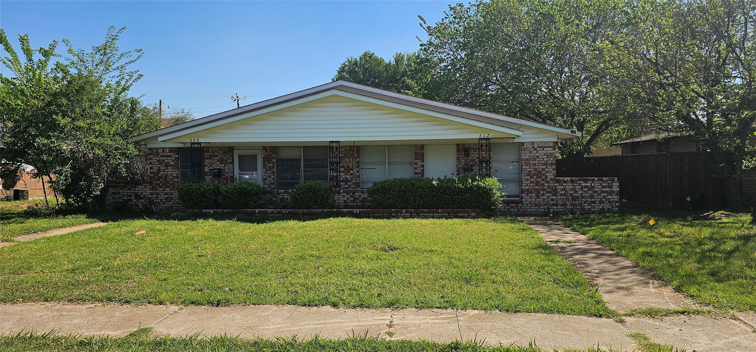 608 Arbor Lane Lancaster TX 75134