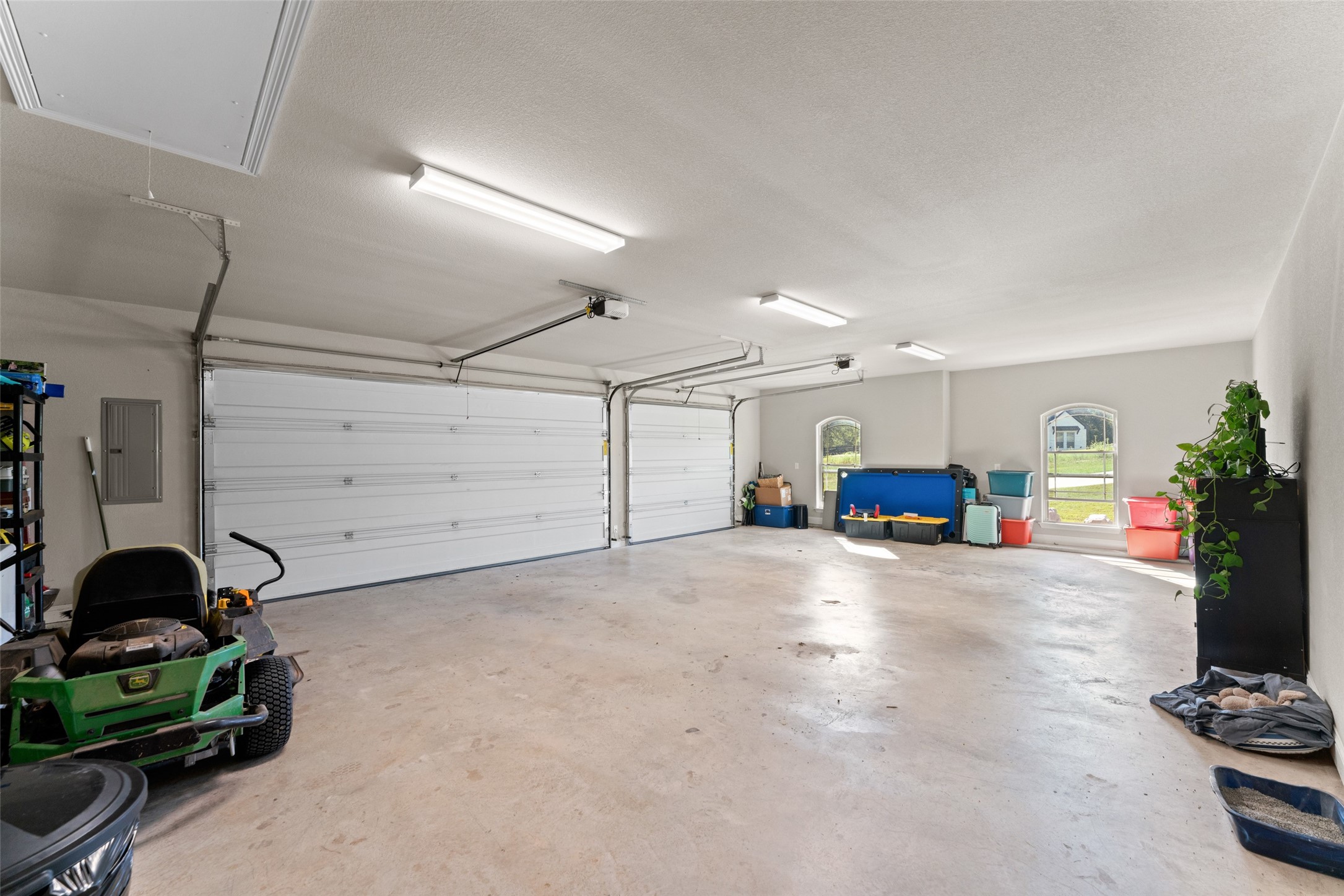 1055 Meadow Wood Terrace Azle TX 76020