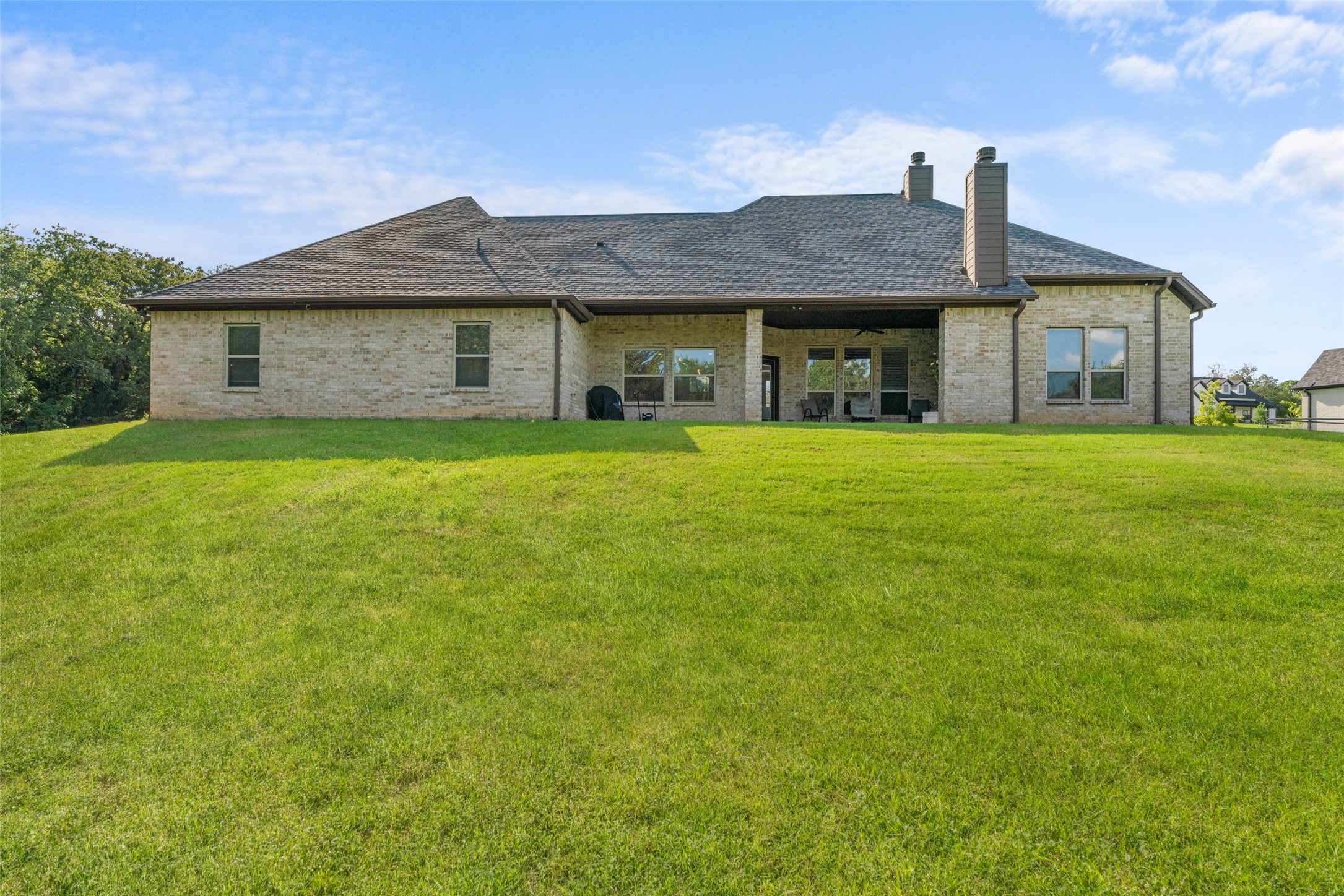 1055 Meadow Wood Terrace Azle TX 76020