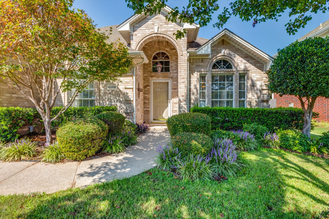 6506 Parkside Drive Arlington TX 76001