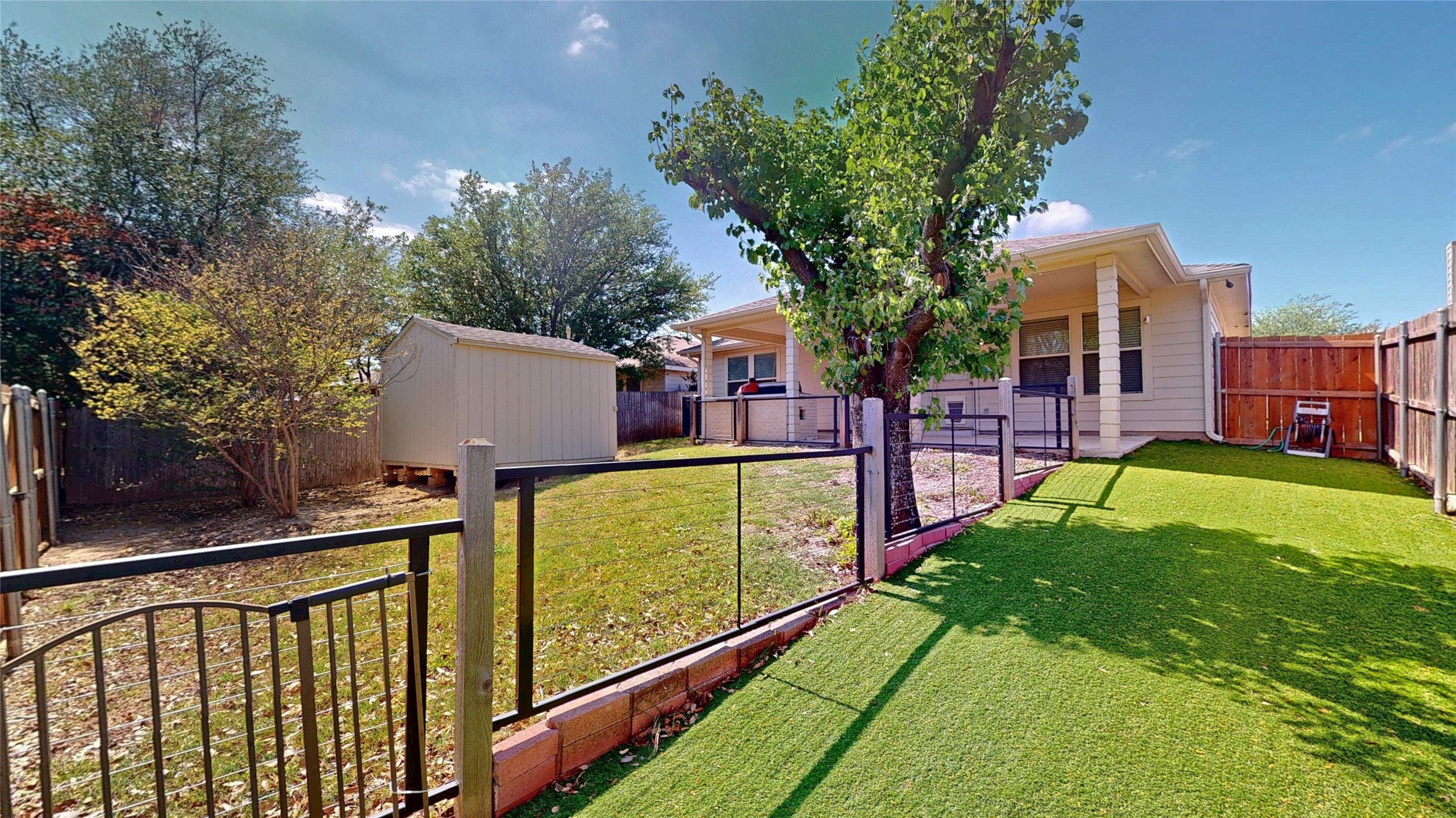 1401 Oak Hollow Lane Anna TX 75409