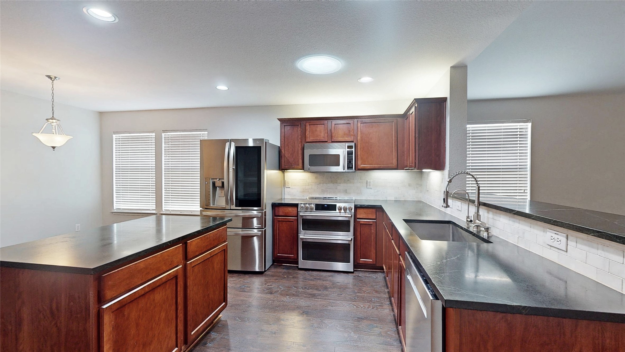 1401 Oak Hollow Lane Anna TX 75409