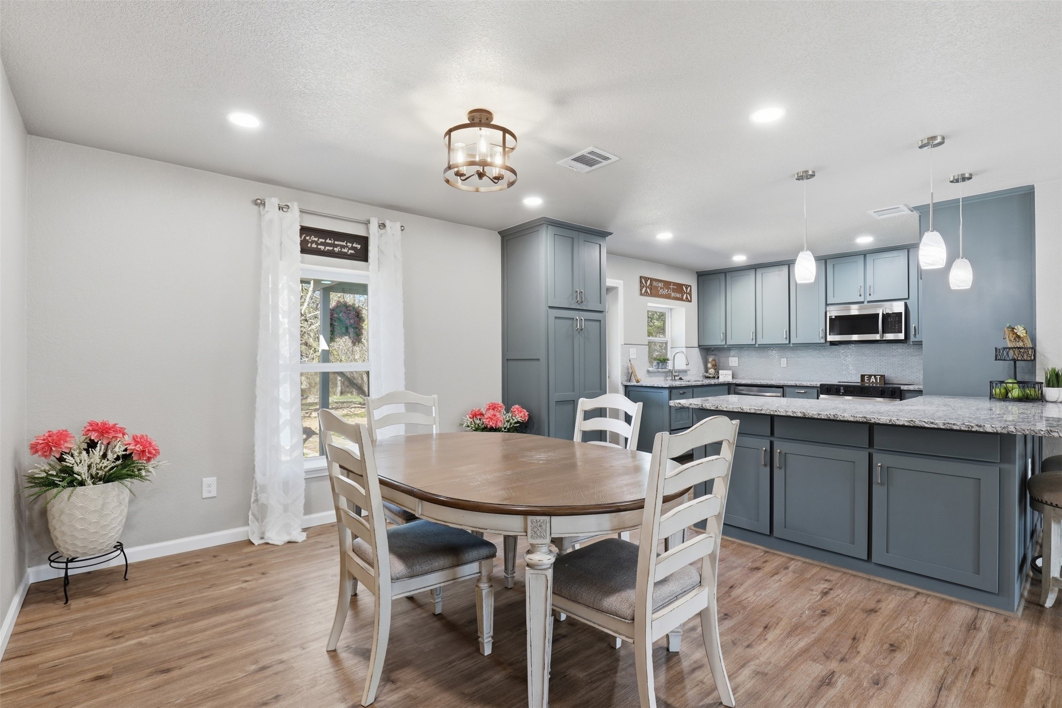 2808 Sky Harbour Drive Granbury TX 76049