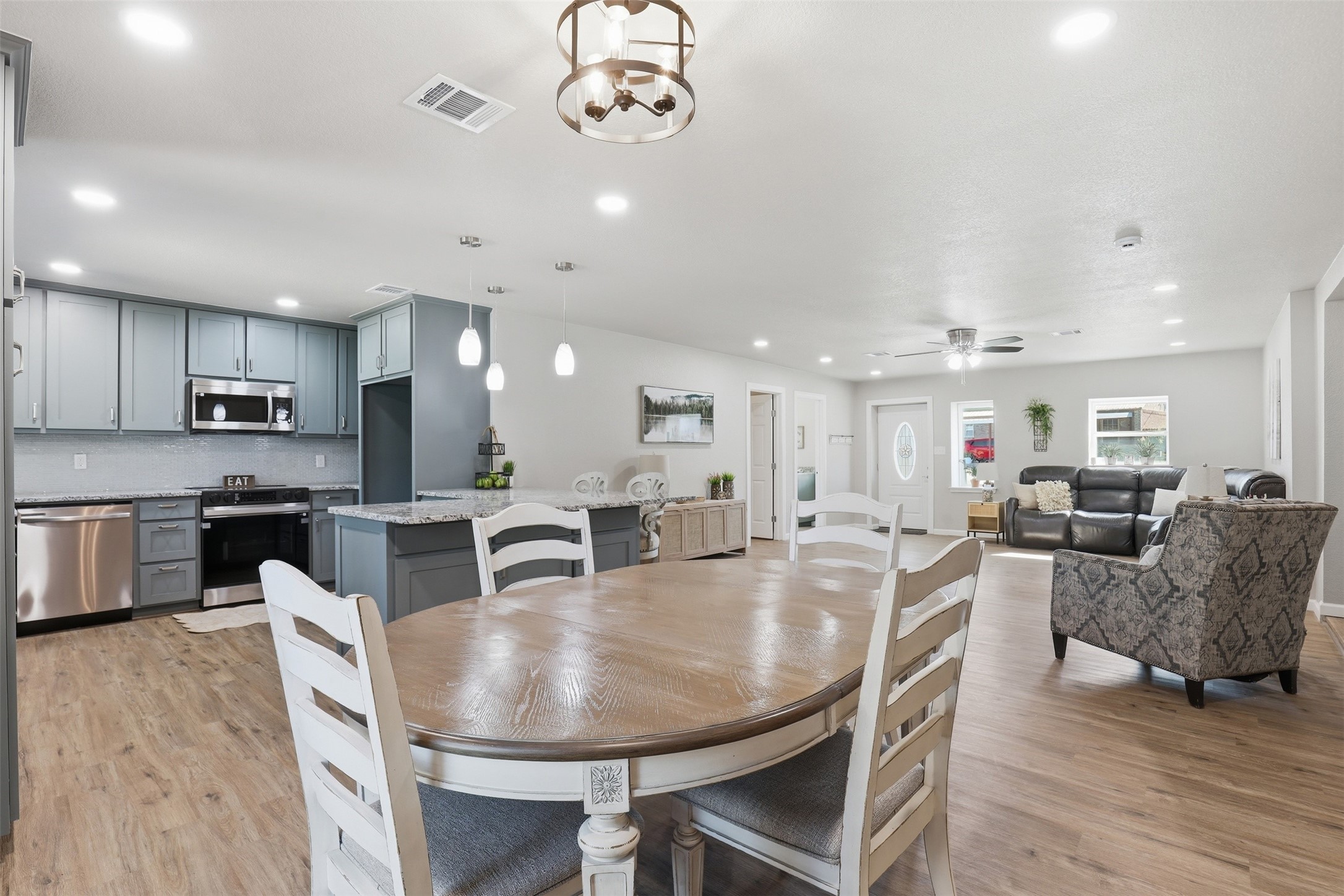 2808 Sky Harbour Drive Granbury TX 76049