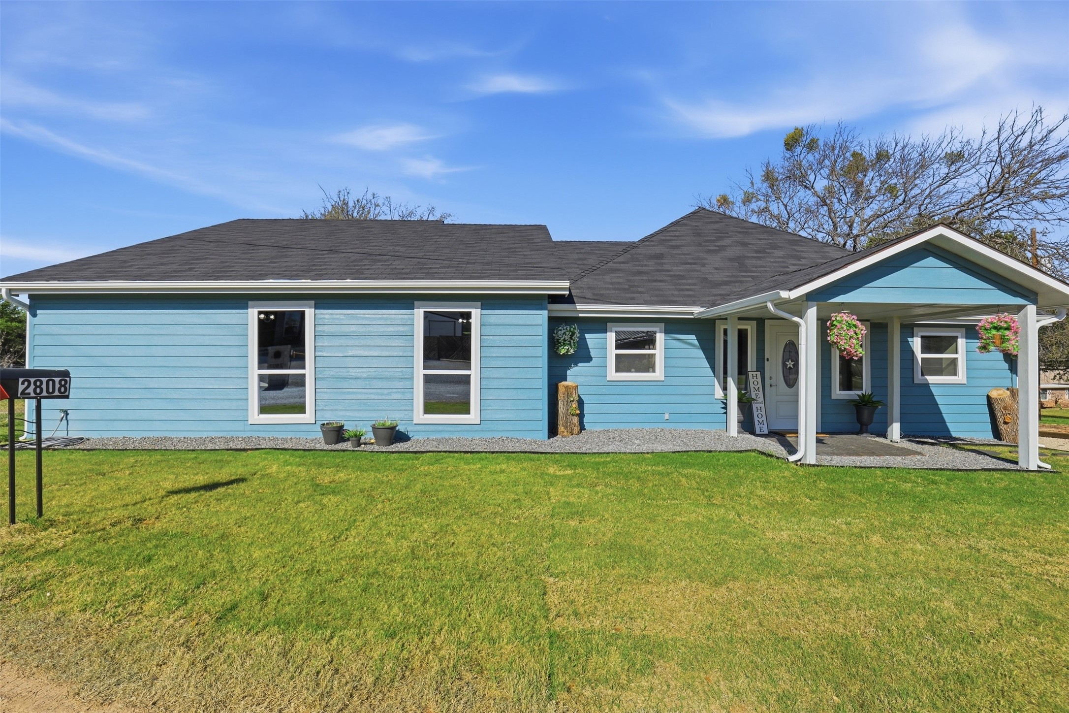 2808 Sky Harbour Drive Granbury TX 76049