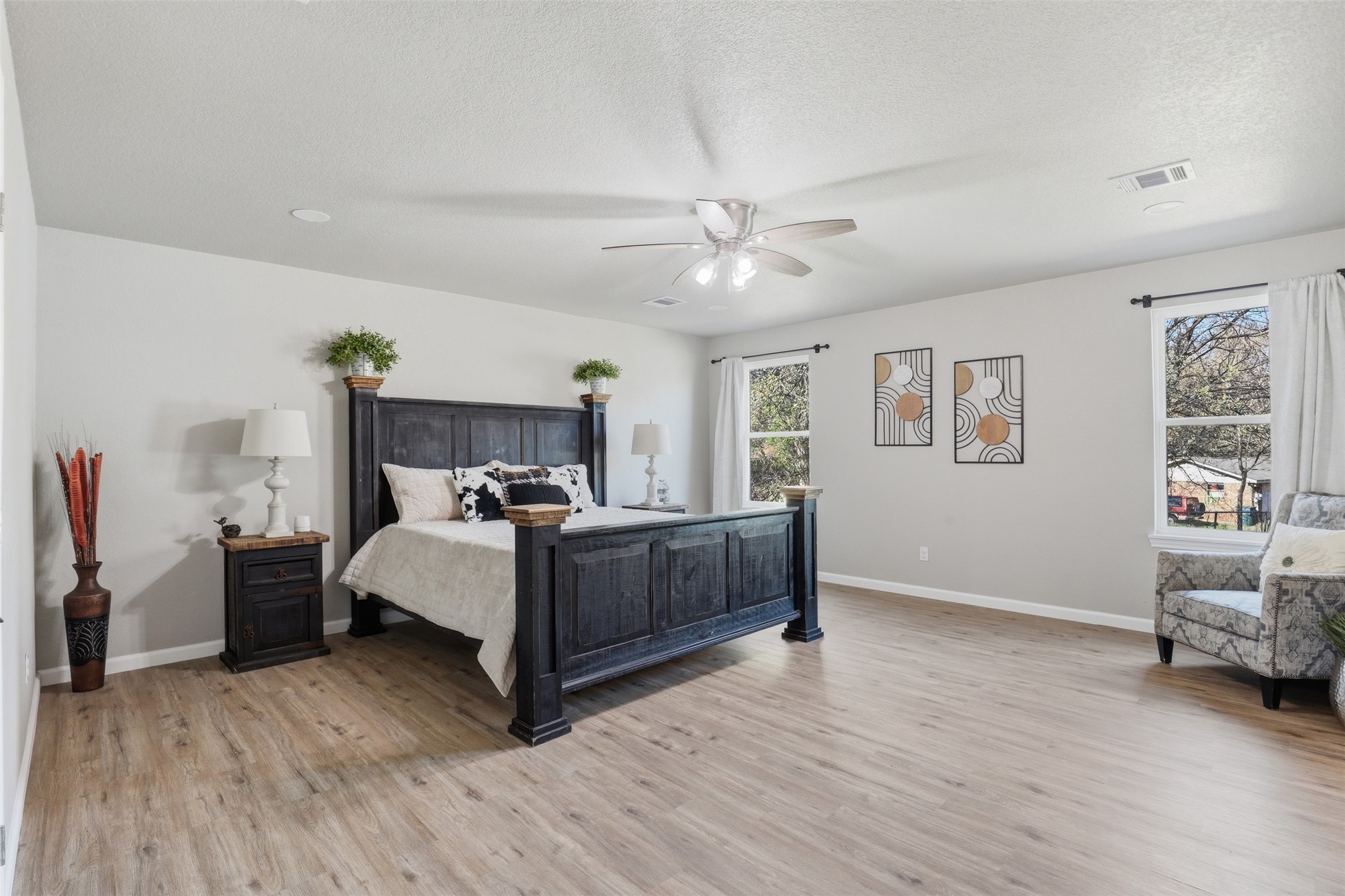 2808 Sky Harbour Drive Granbury TX 76049