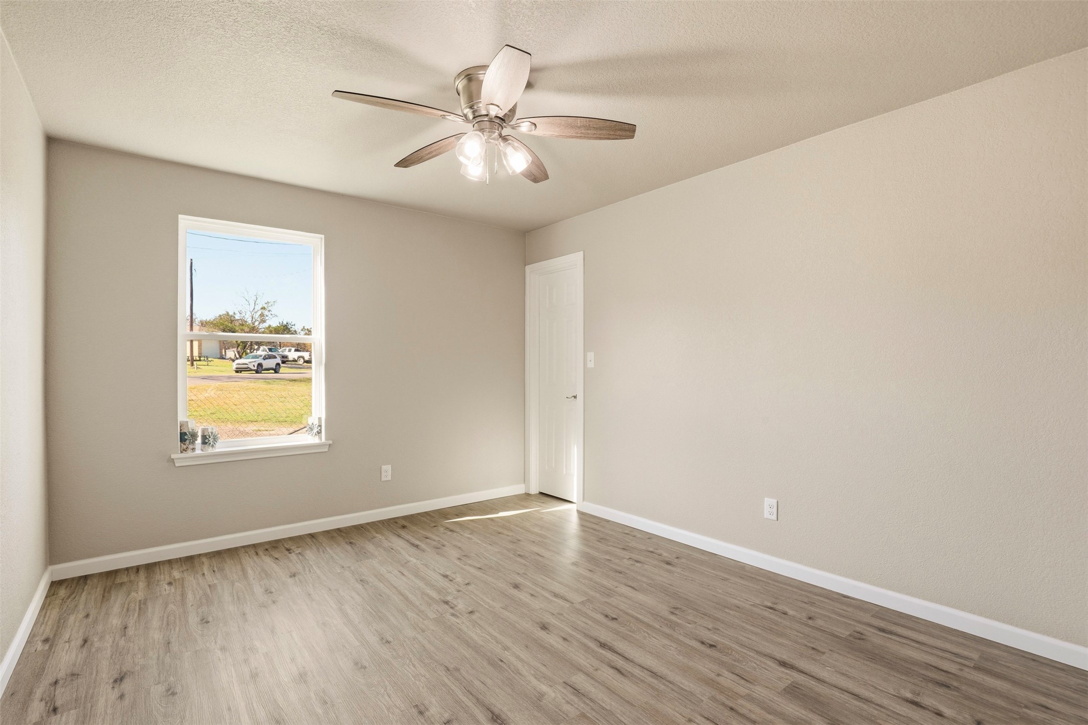 2808 Sky Harbour Drive Granbury TX 76049