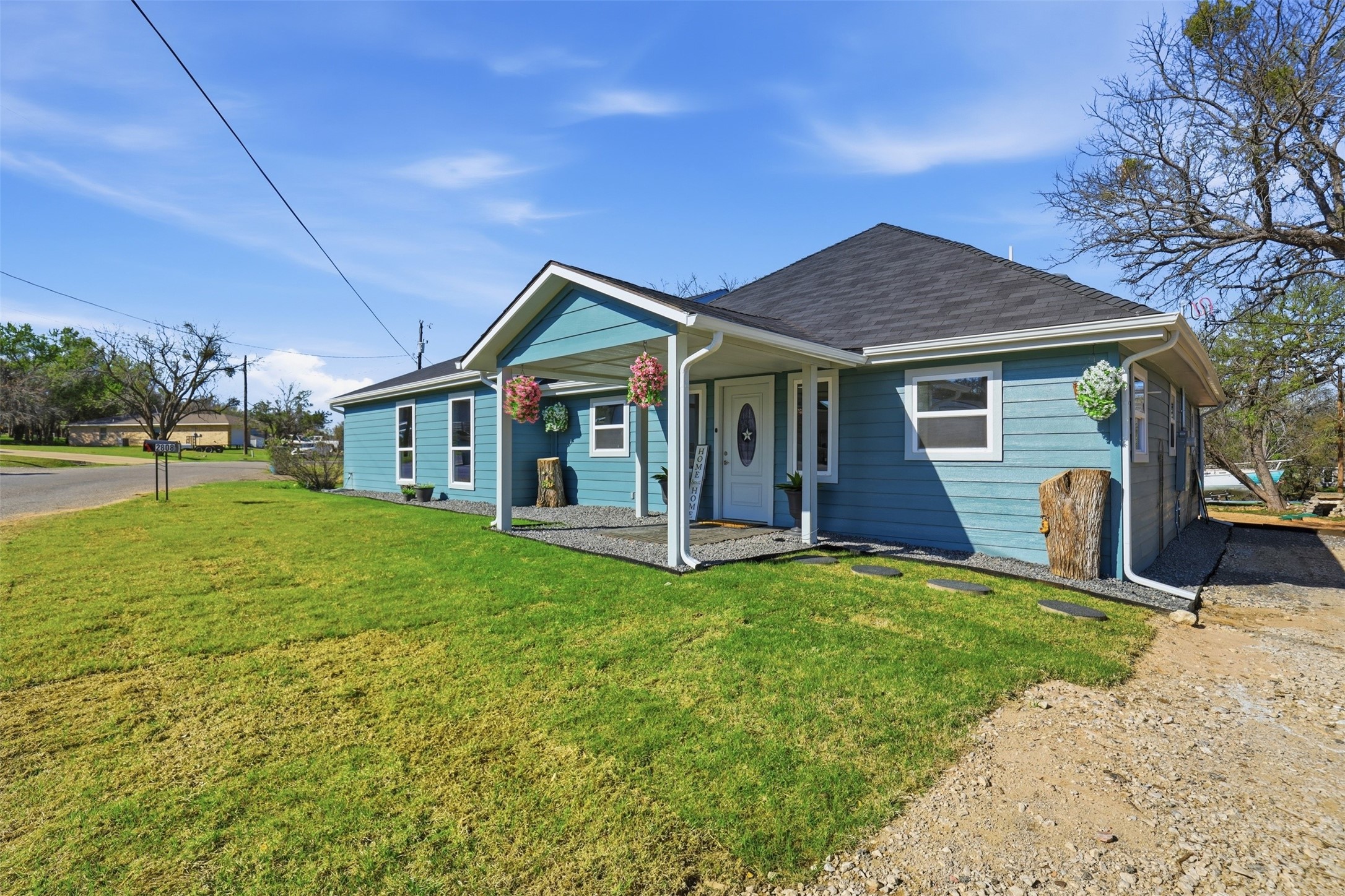 2808 Sky Harbour Drive Granbury TX 76049