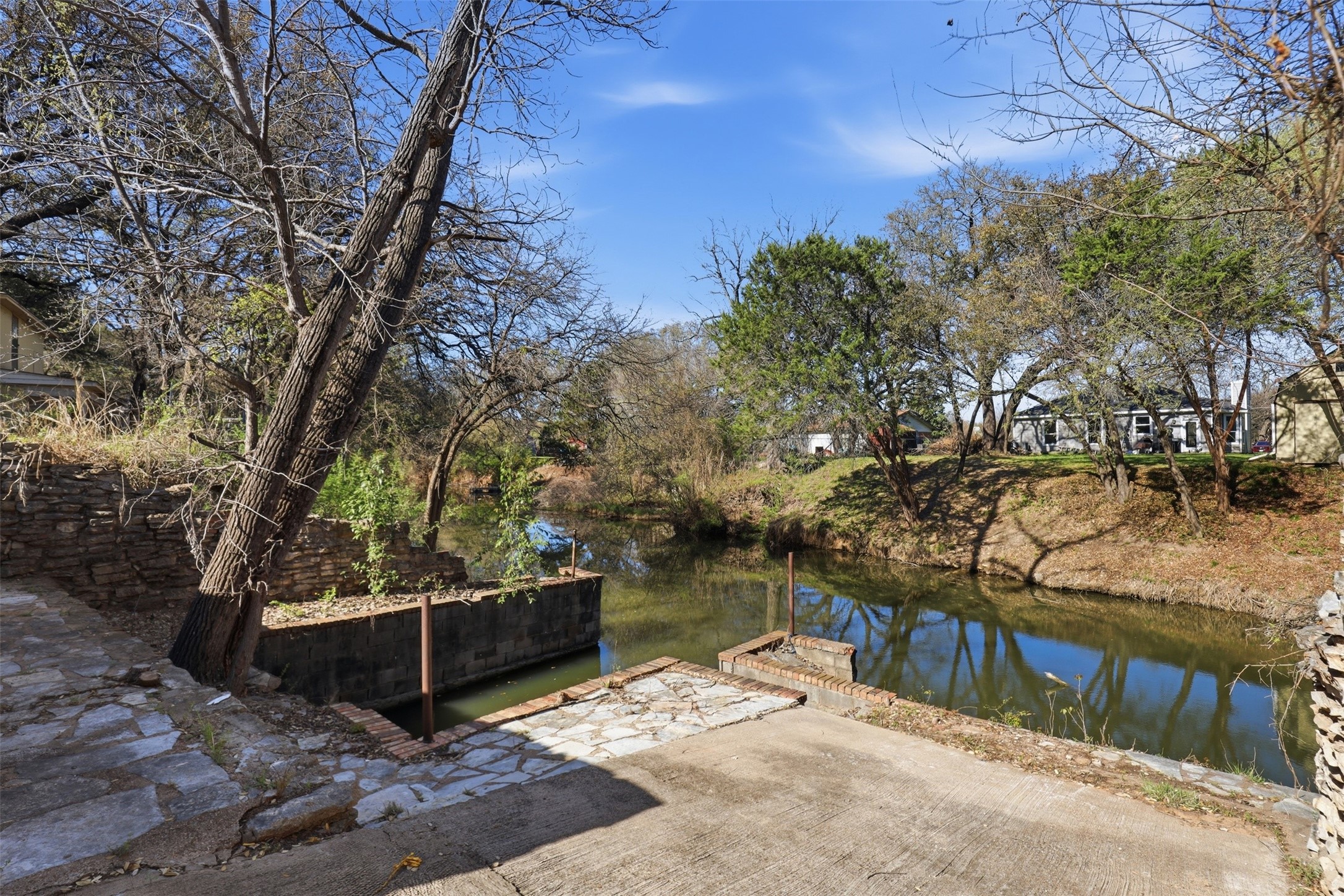2808 Sky Harbour Drive Granbury TX 76049