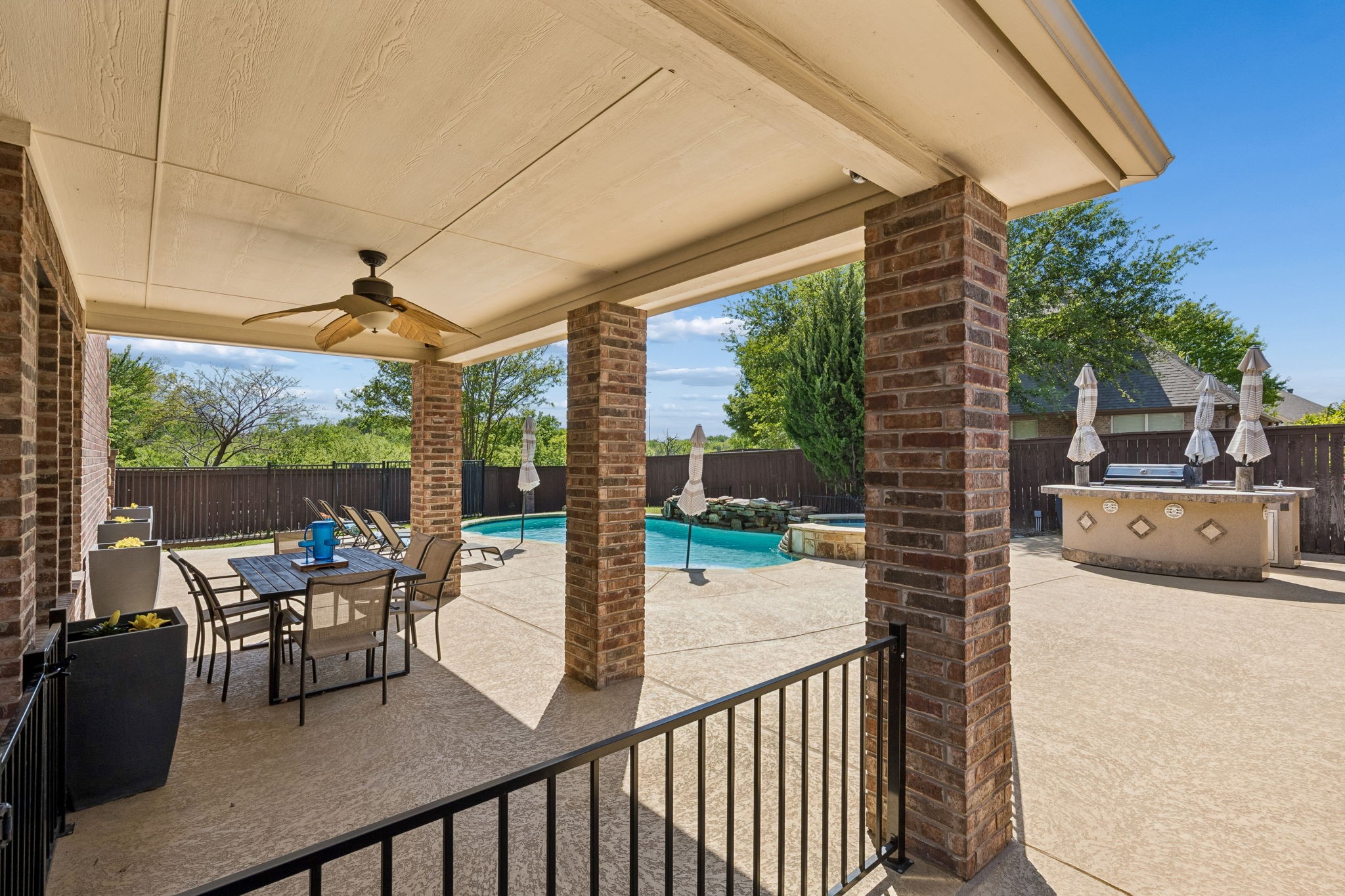 5540 La Bandera Trail Benbrook TX 76126