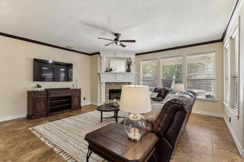 5540 La Bandera Trail Benbrook TX 76126