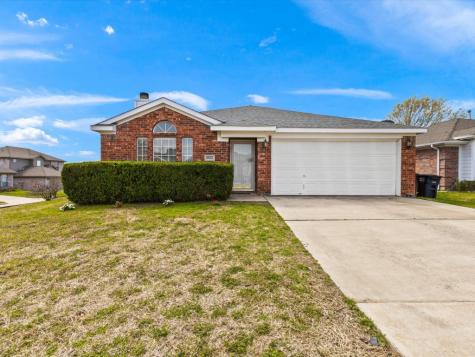 10213 Cypress Hills Drive Fort Worth TX 76108