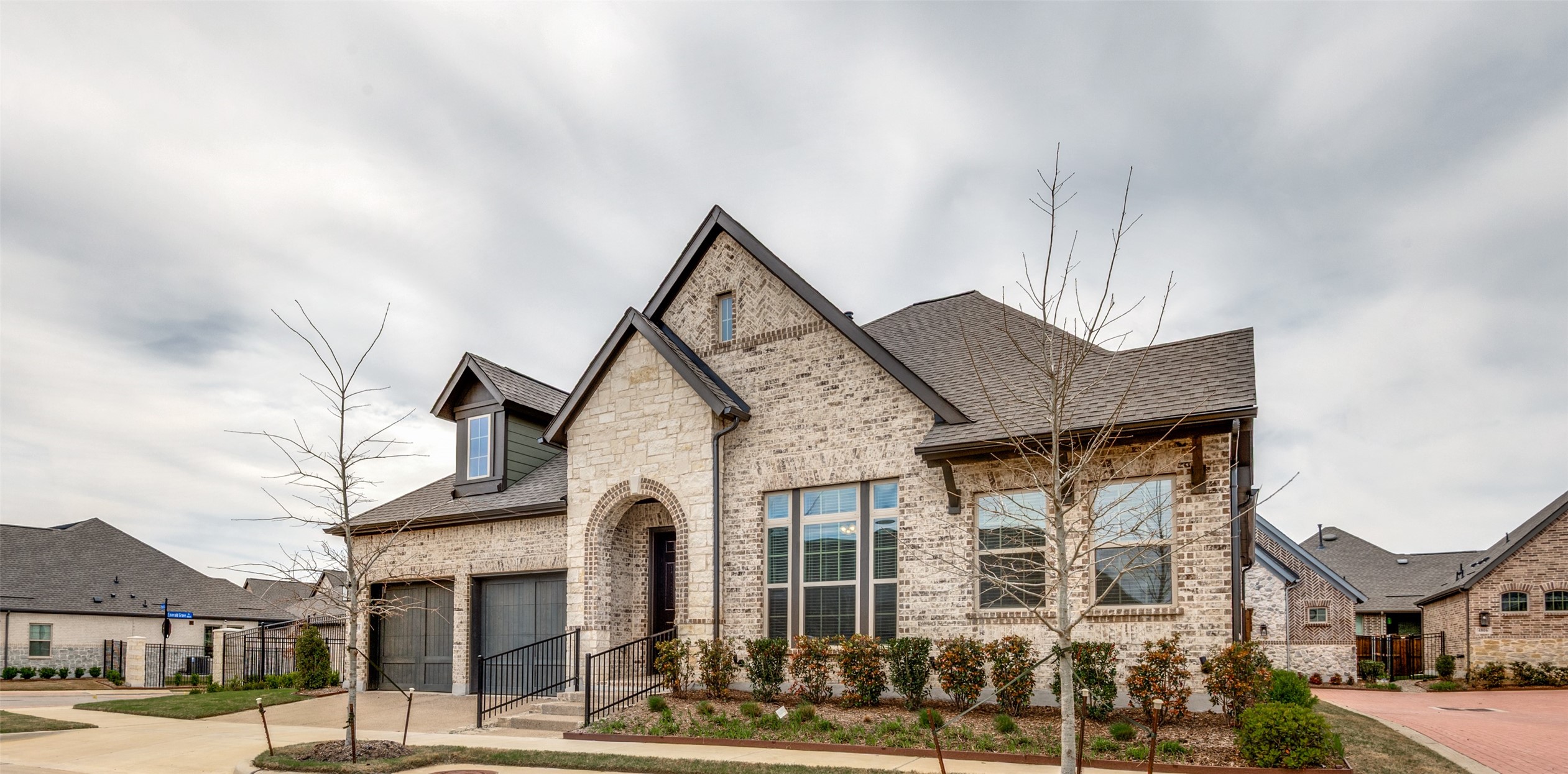 4800 Prairie Crest Lane Arlington TX 76005