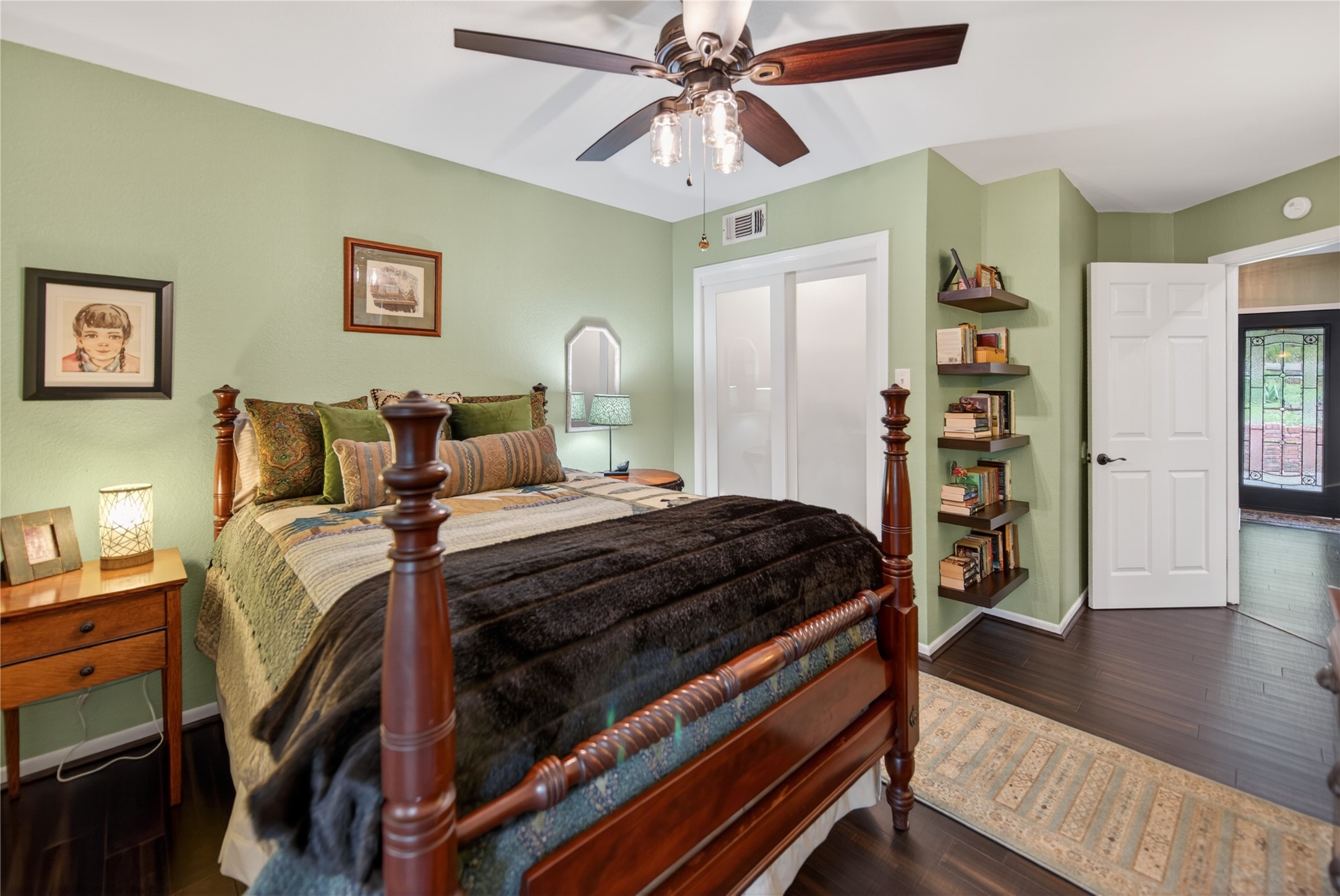 100 King Lance Court Scroggins TX 75480